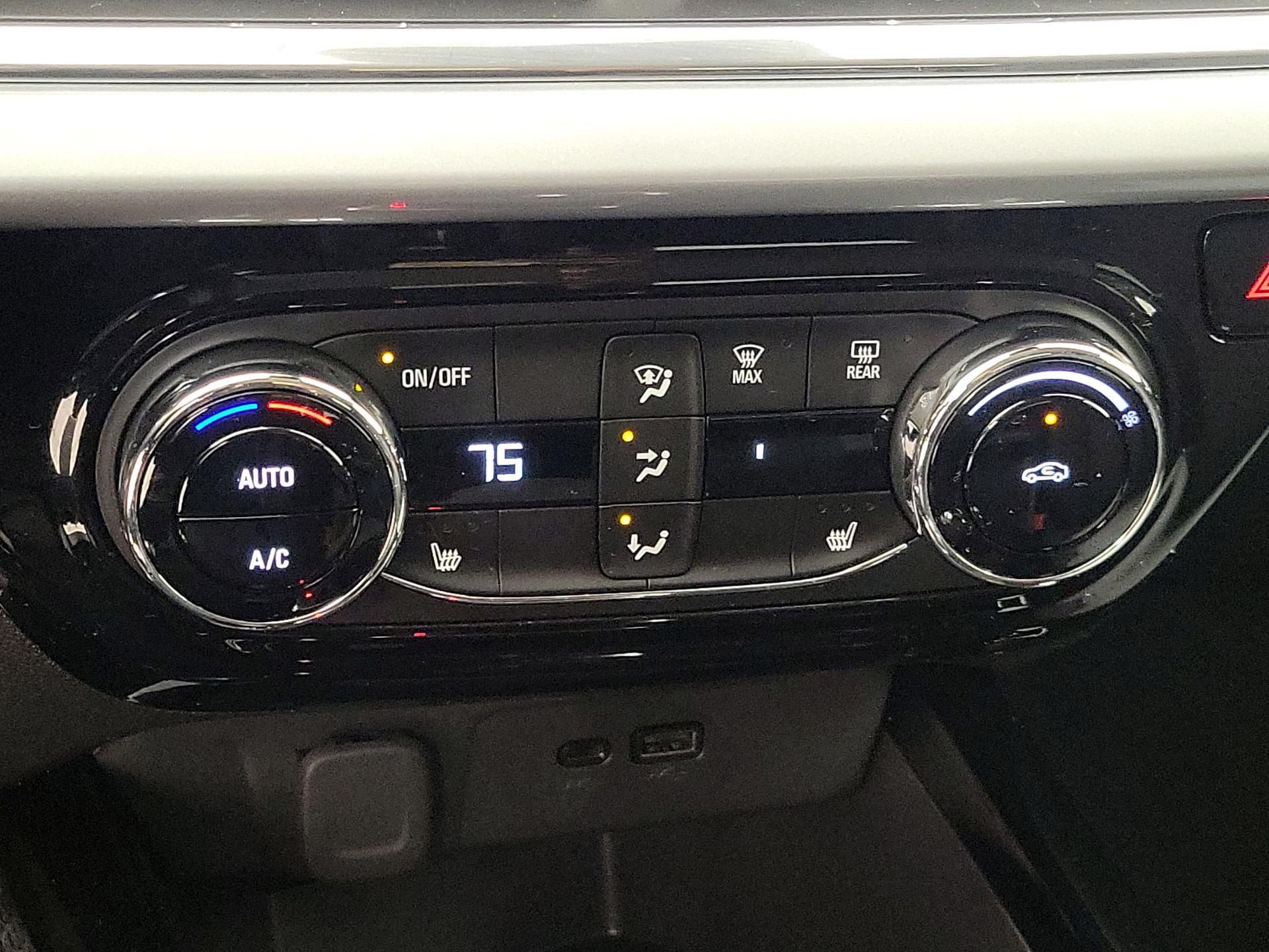 Thumbnail: 2025 Chevrolet Trax - 16