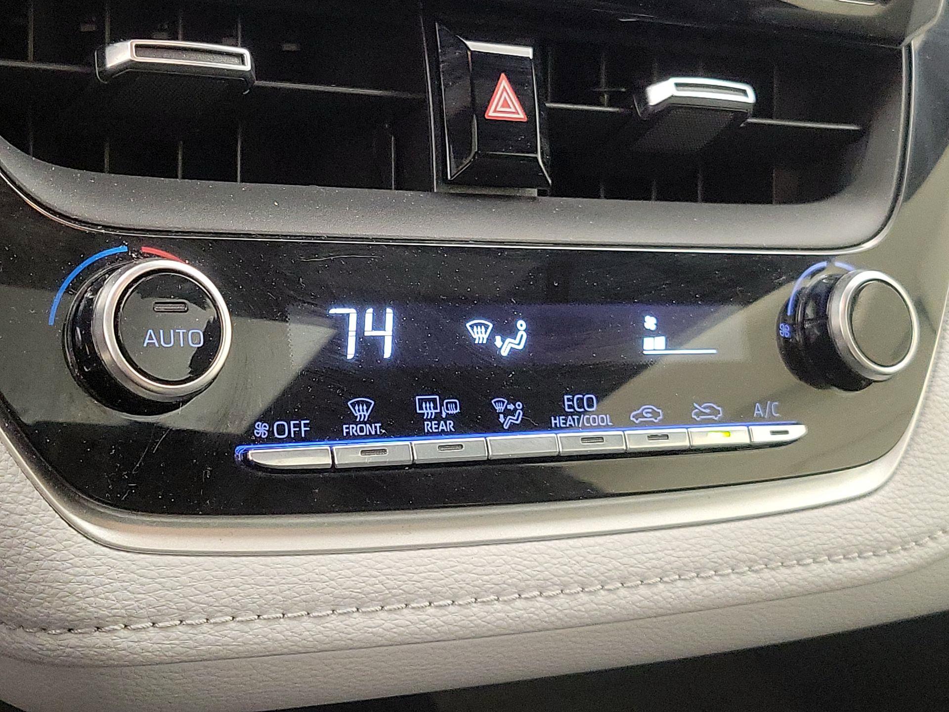 Thumbnail: 2020 Toyota Corolla - 16