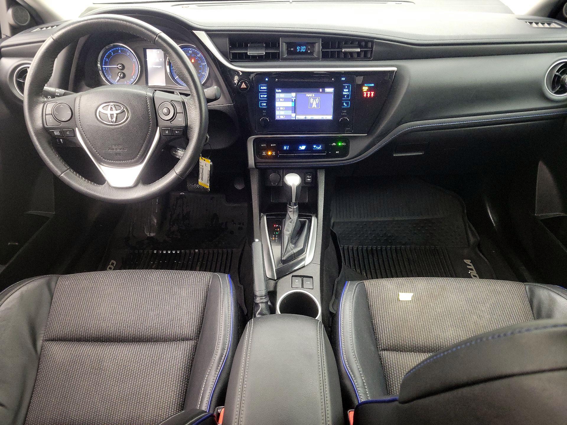 Thumbnail: 2018 Toyota Corolla - 9