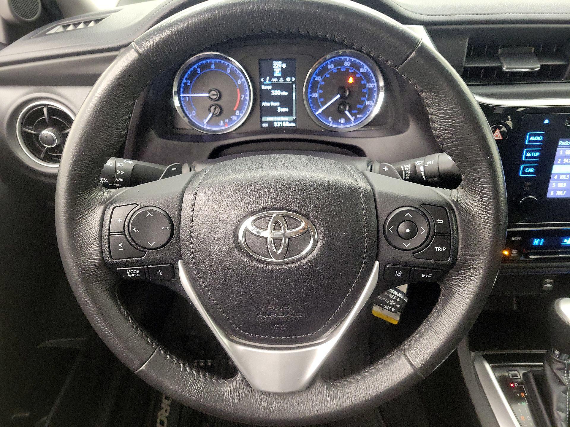 Thumbnail: 2018 Toyota Corolla - 10