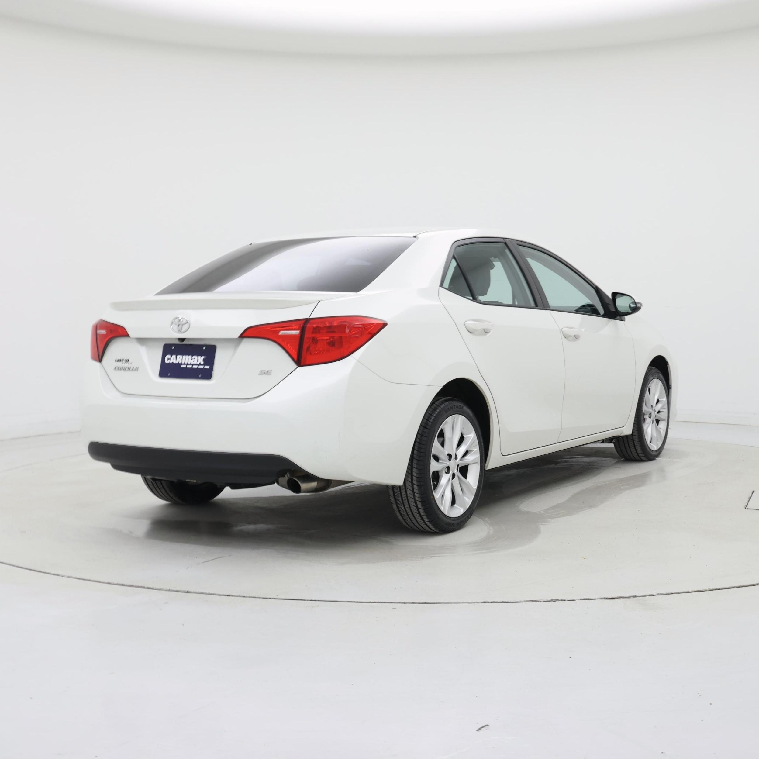 Thumbnail: 2018 Toyota Corolla - 8