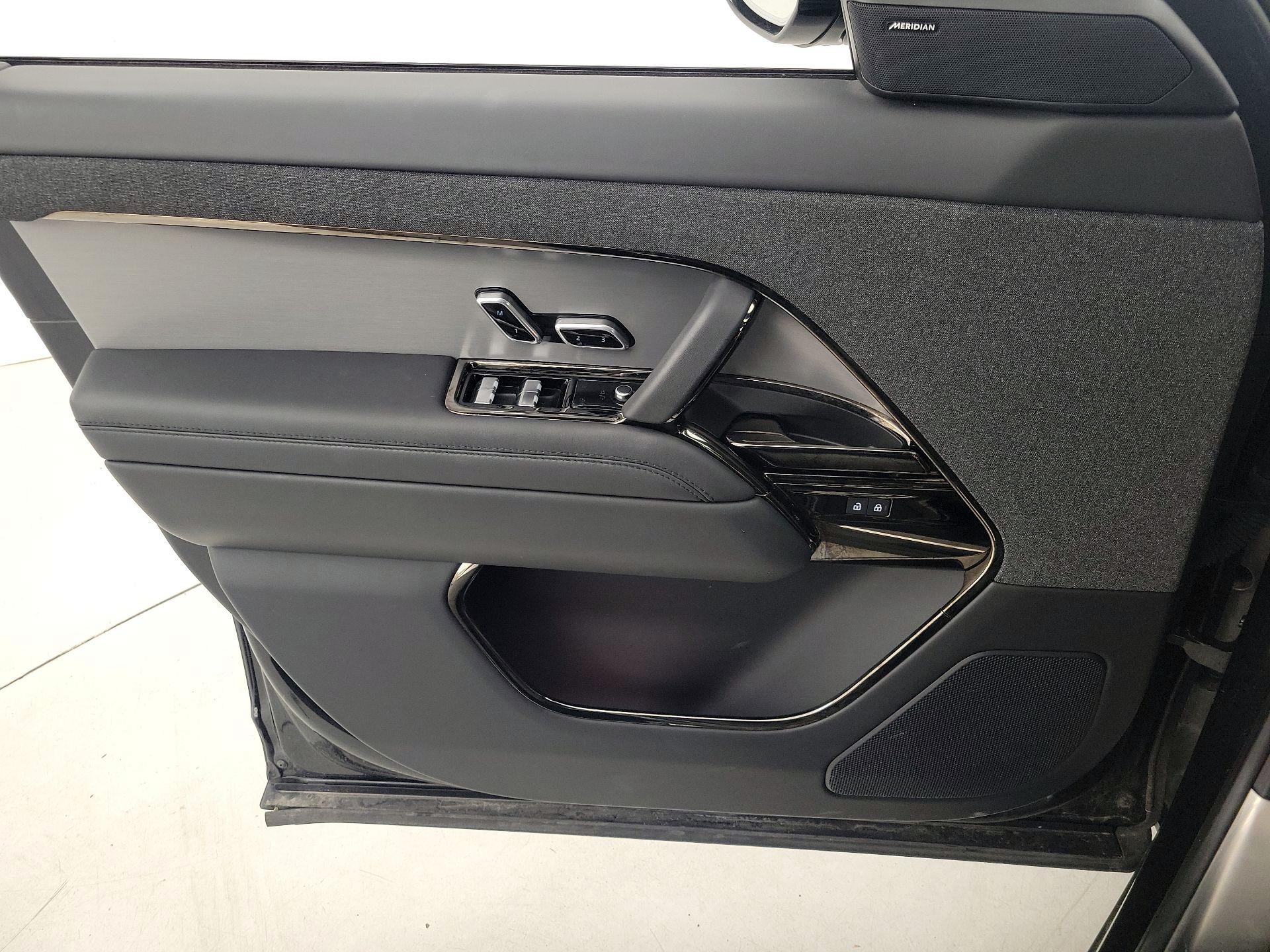 Thumbnail: 2024 Land Rover Range Rover Sport - 12