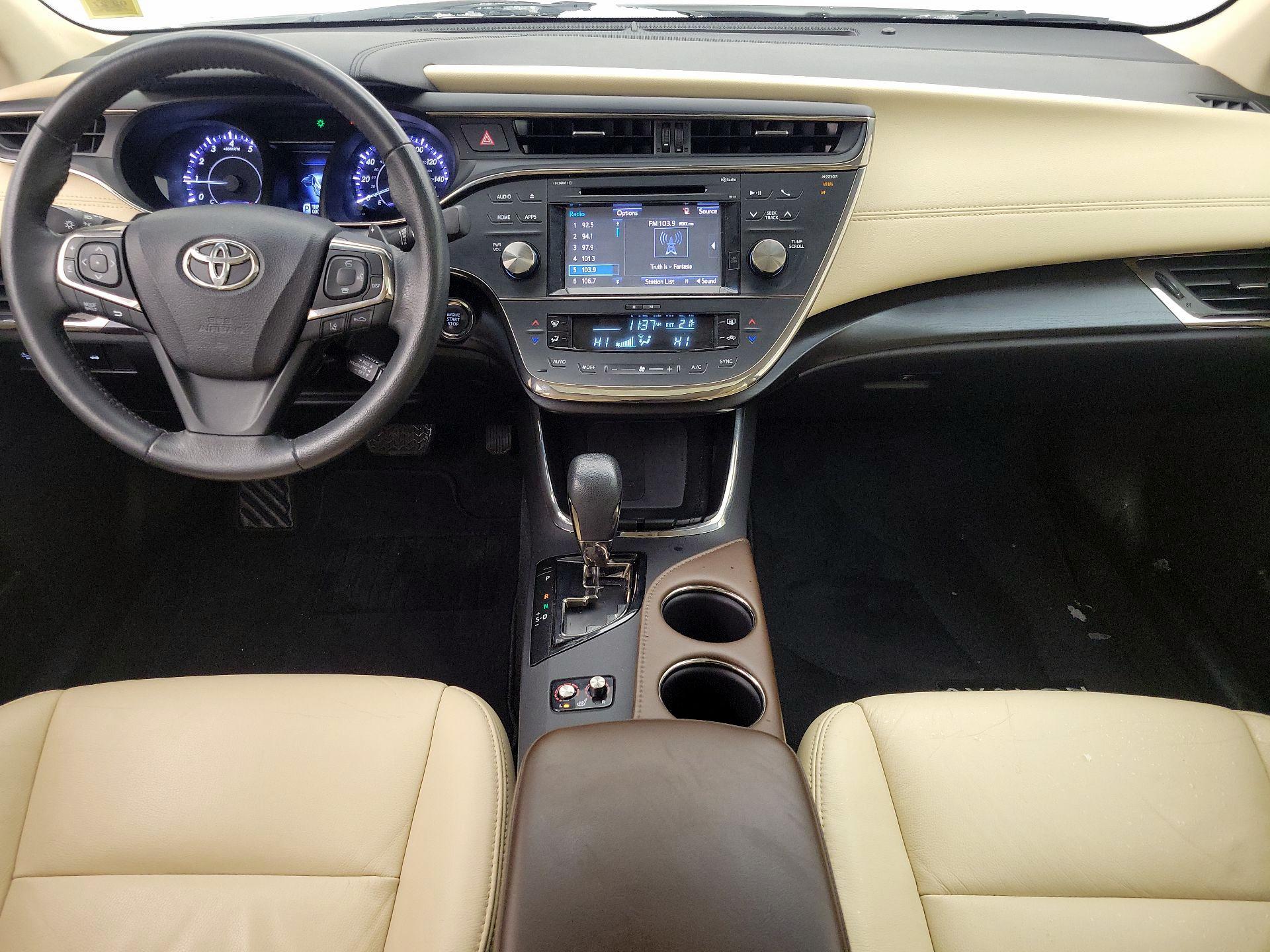 Thumbnail: 2017 Toyota Avalon - 9