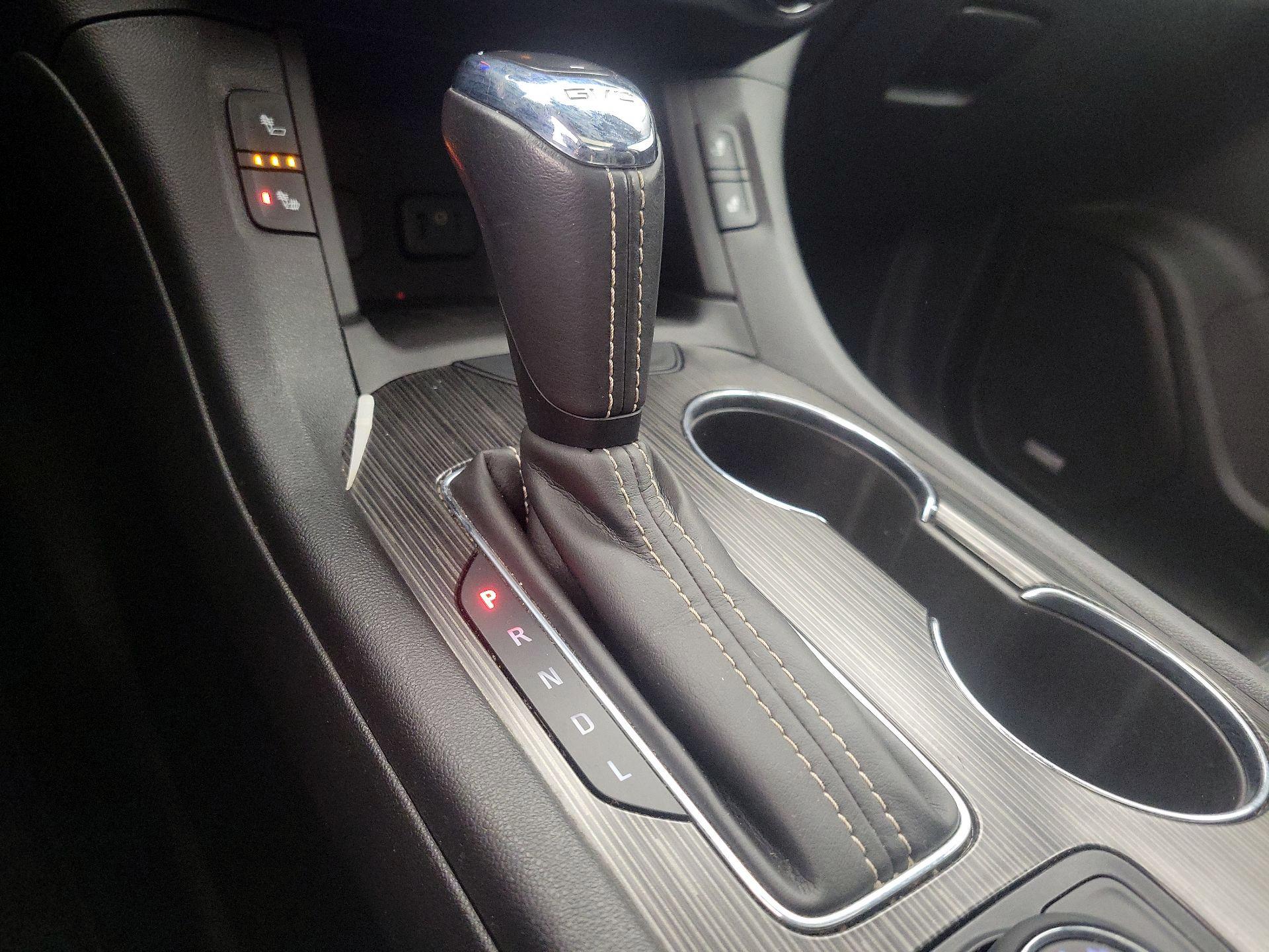 Thumbnail: 2018 GMC Acadia - 18
