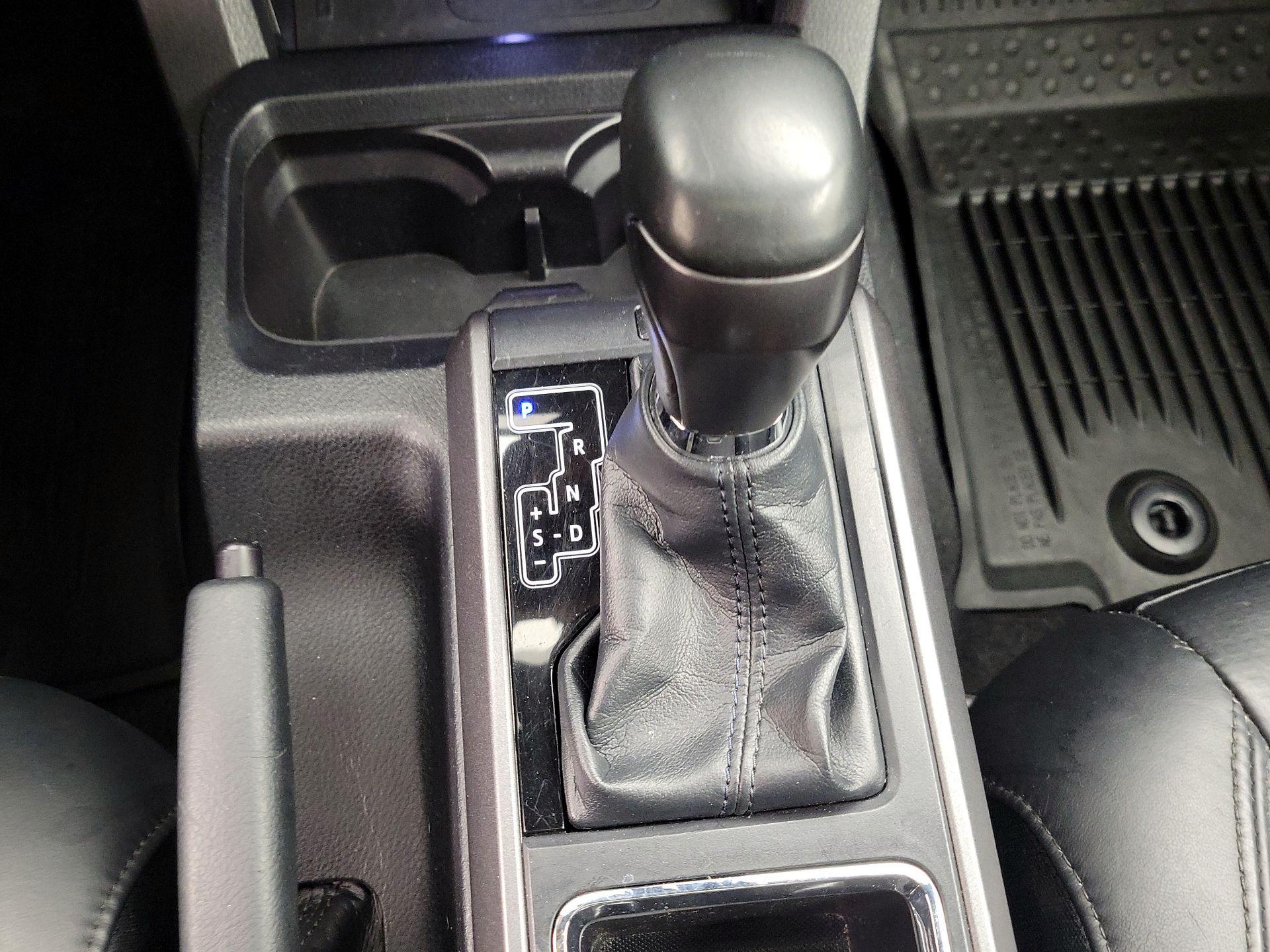 Thumbnail: 2018 Toyota Tacoma - 18