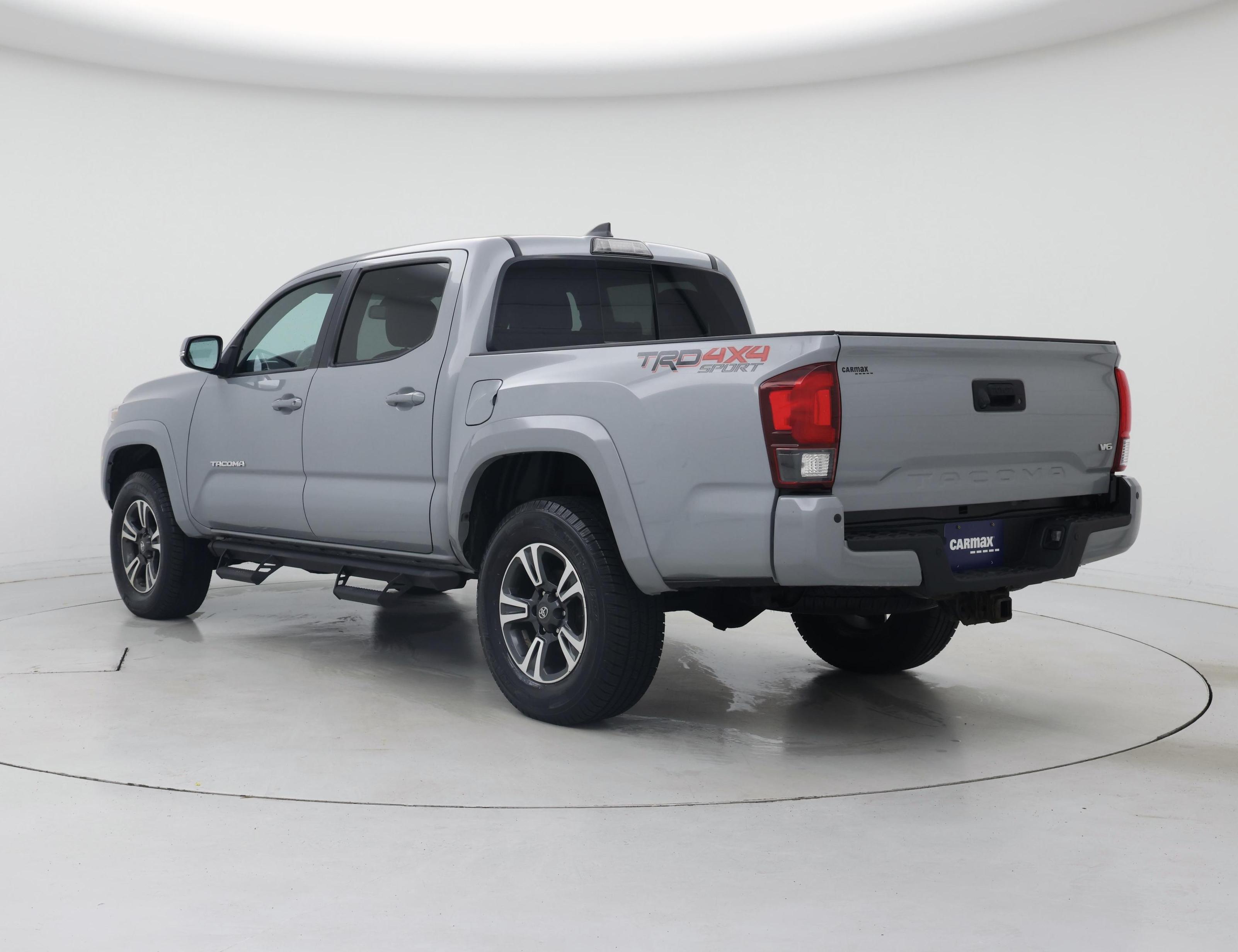 Thumbnail: 2018 Toyota Tacoma - 2