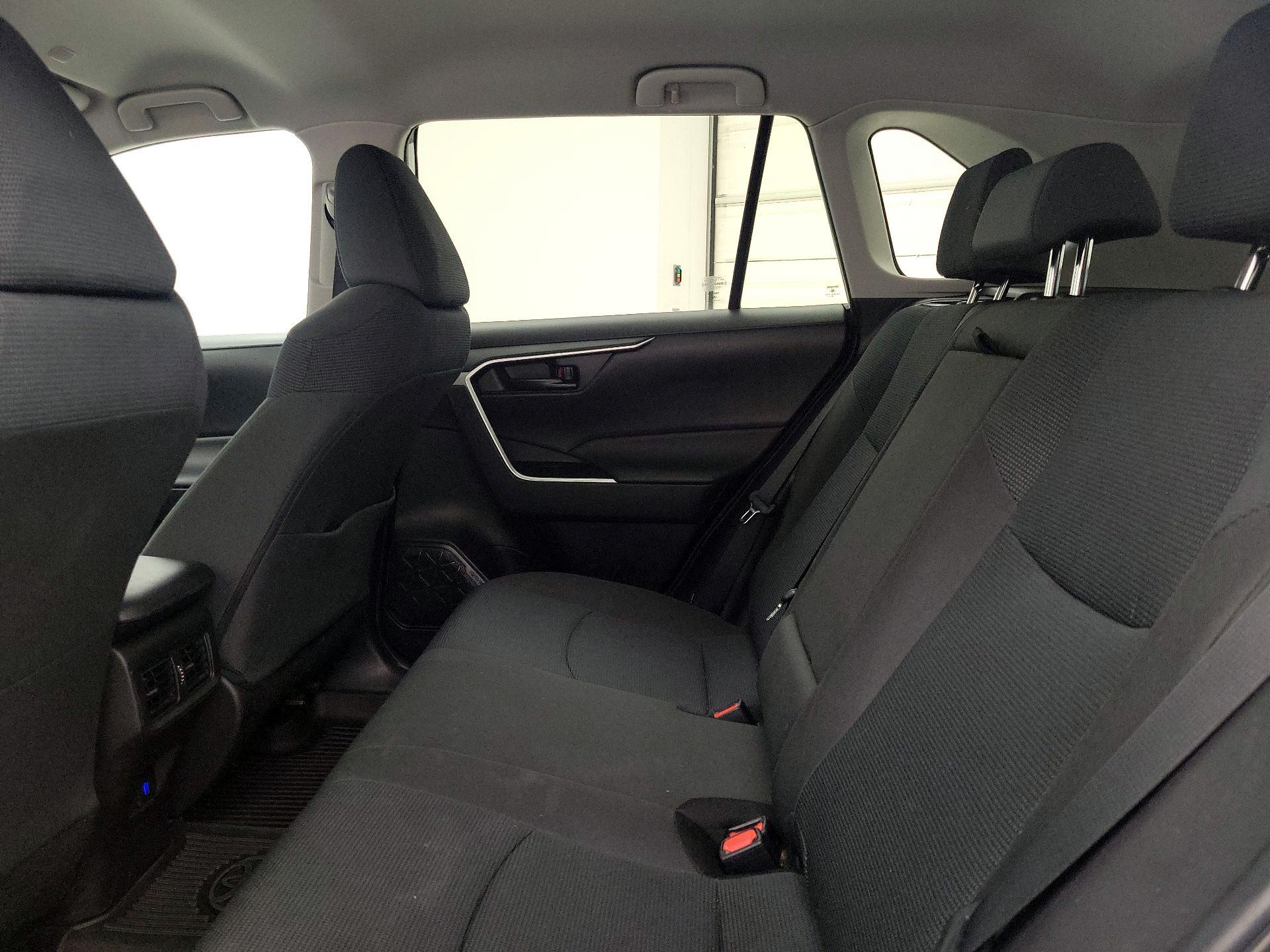 Thumbnail: 2023 Toyota RAV4 - 19