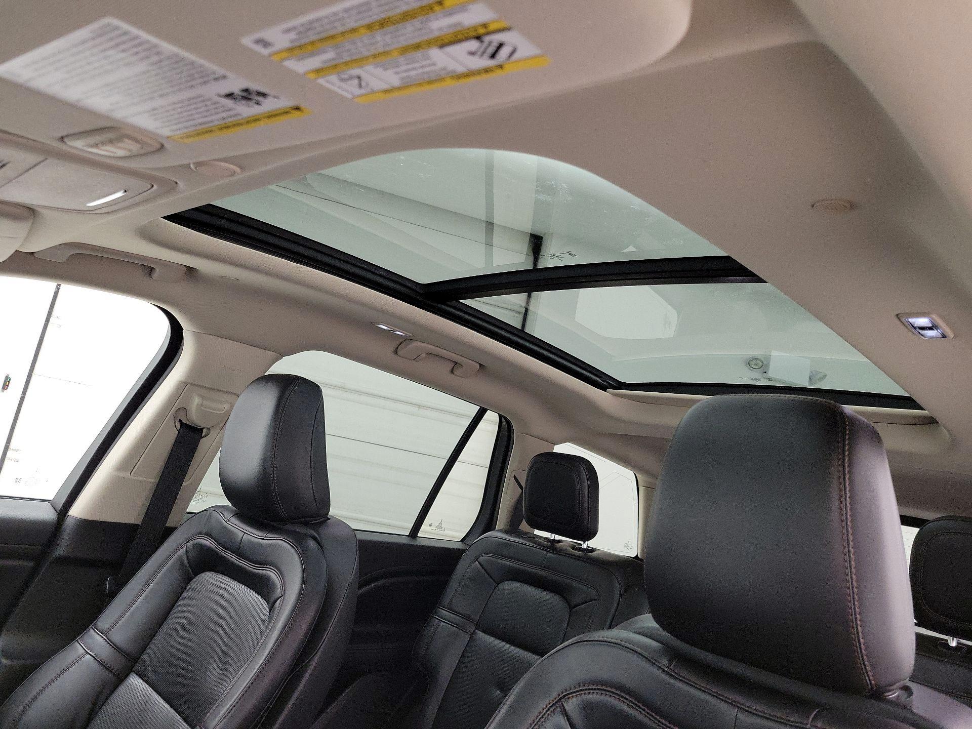 Thumbnail: 2021 Lincoln Aviator - 20