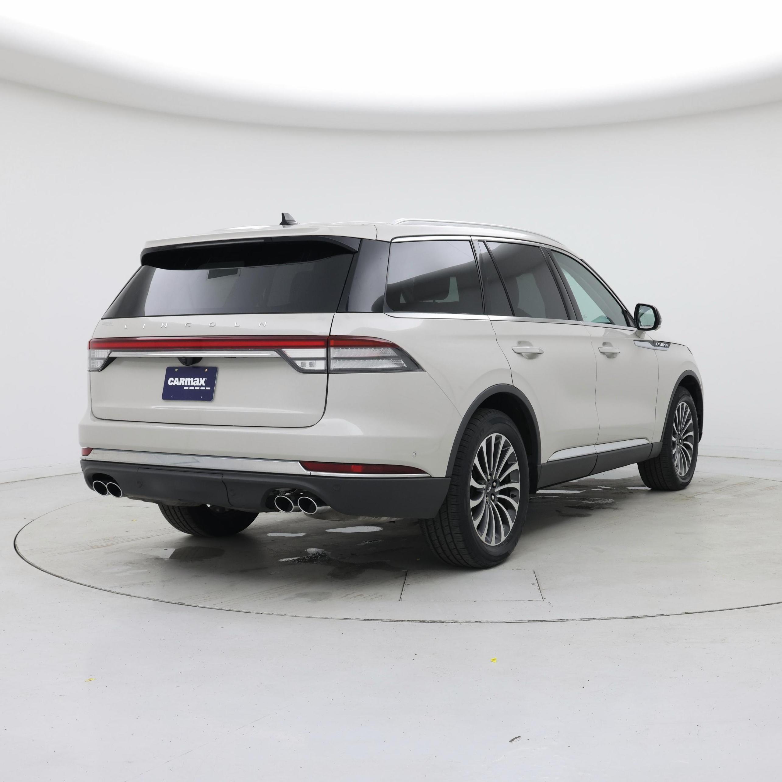 Thumbnail: 2021 Lincoln Aviator - 8