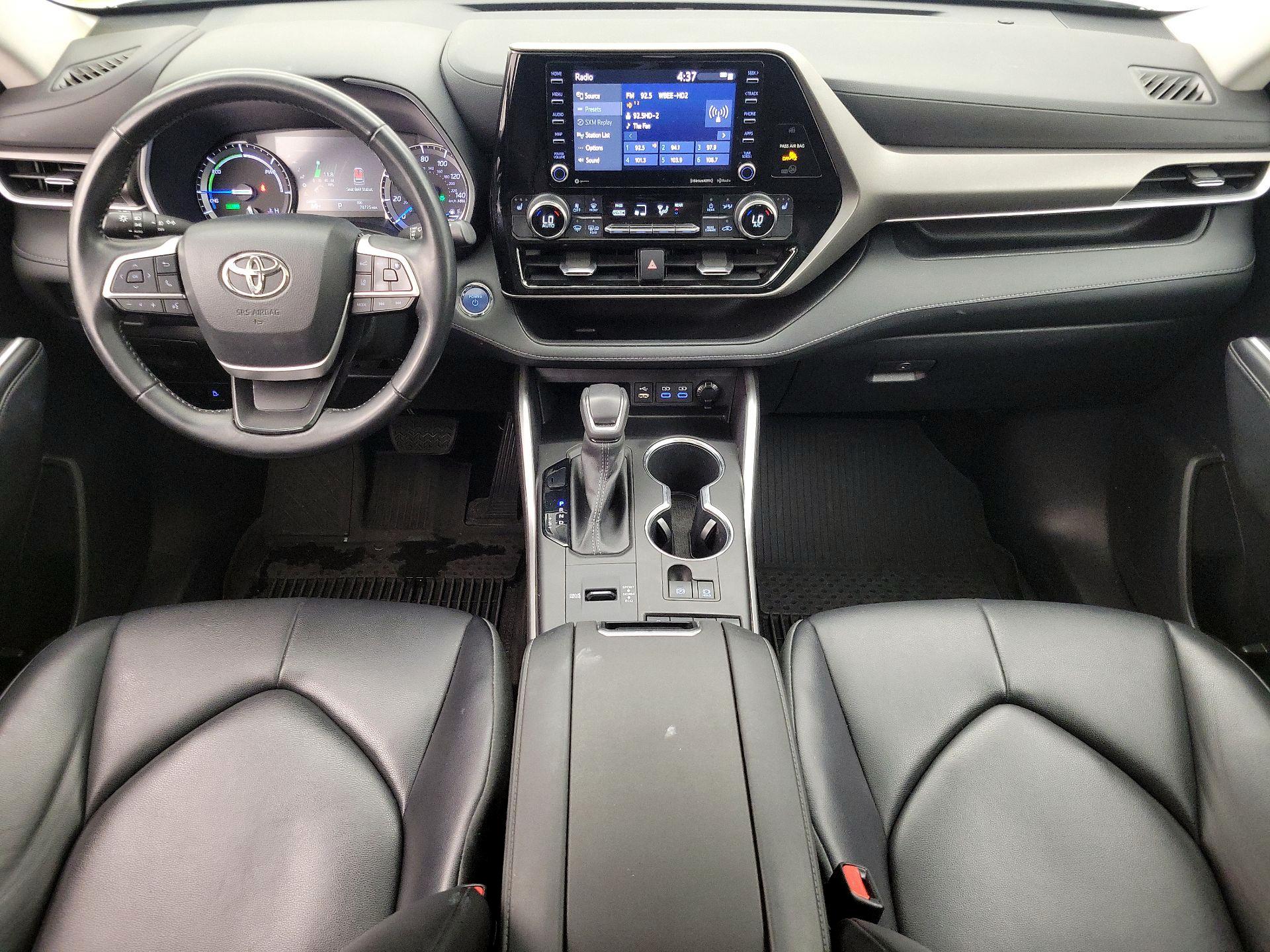 Thumbnail: 2022 Toyota Highlander - 9