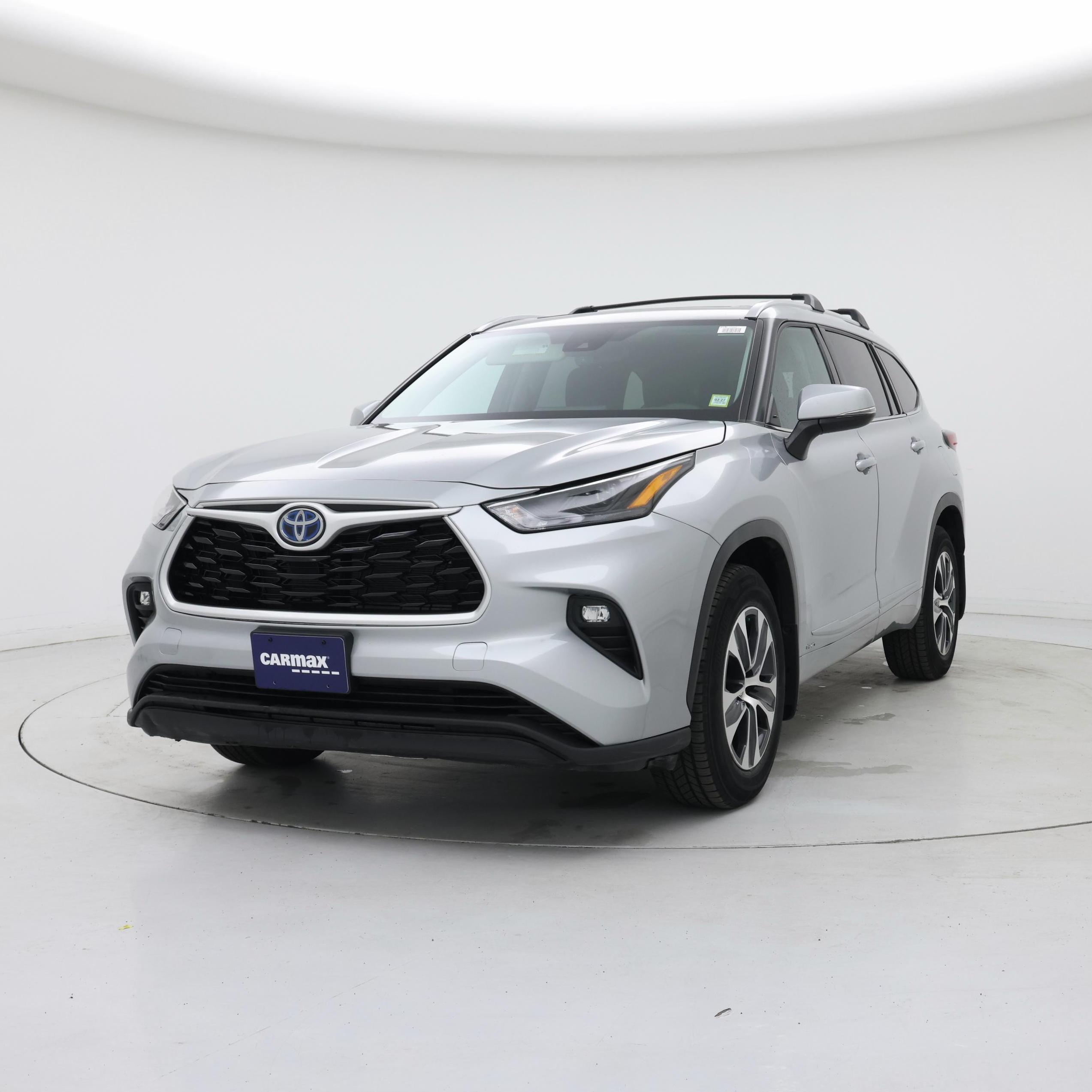 Thumbnail: 2022 Toyota Highlander - 4