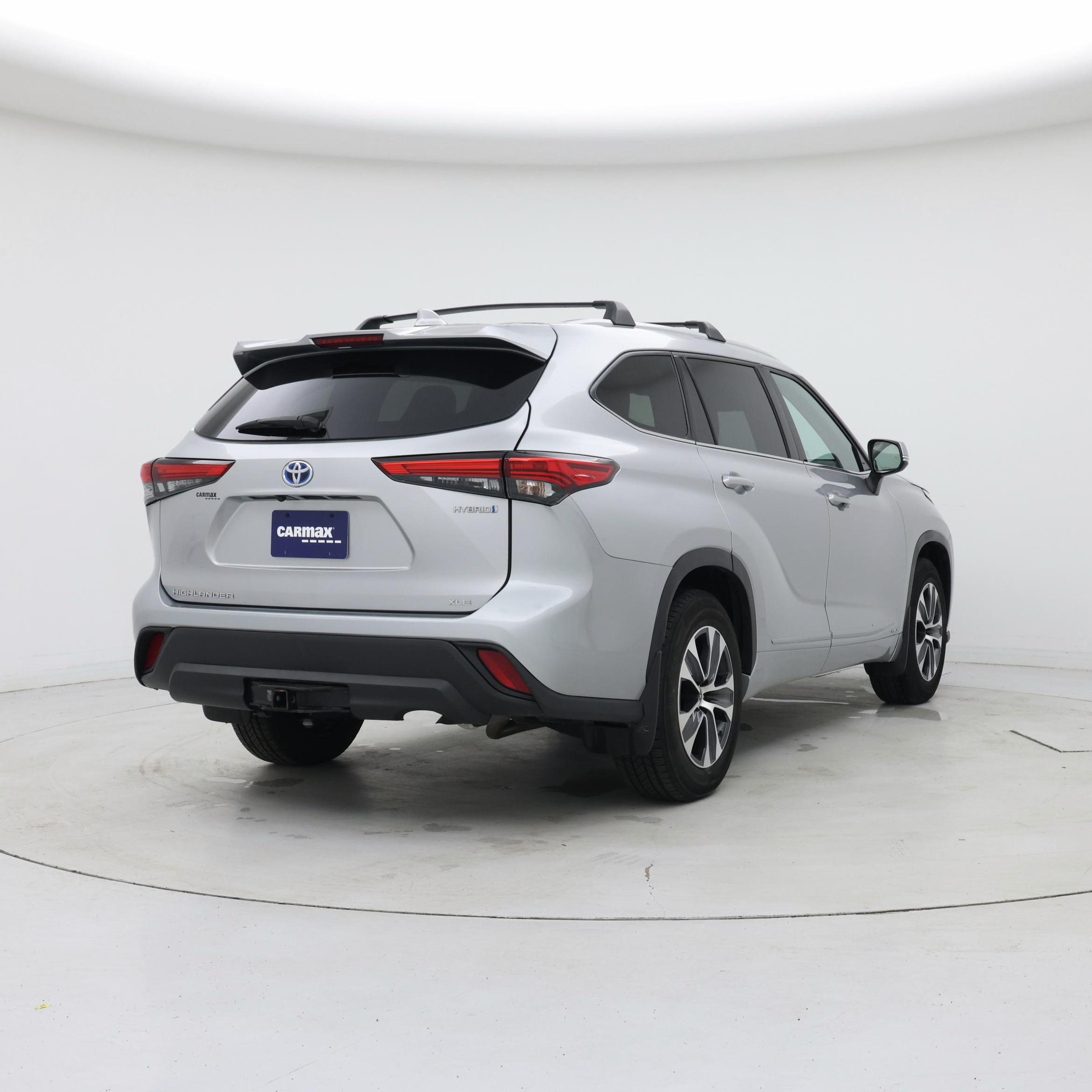 Thumbnail: 2022 Toyota Highlander - 8