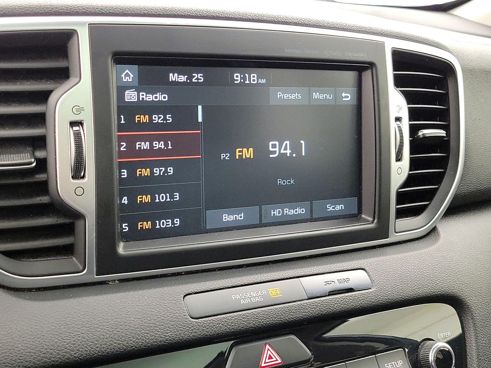 Thumbnail: 2019 Kia Sportage - 16