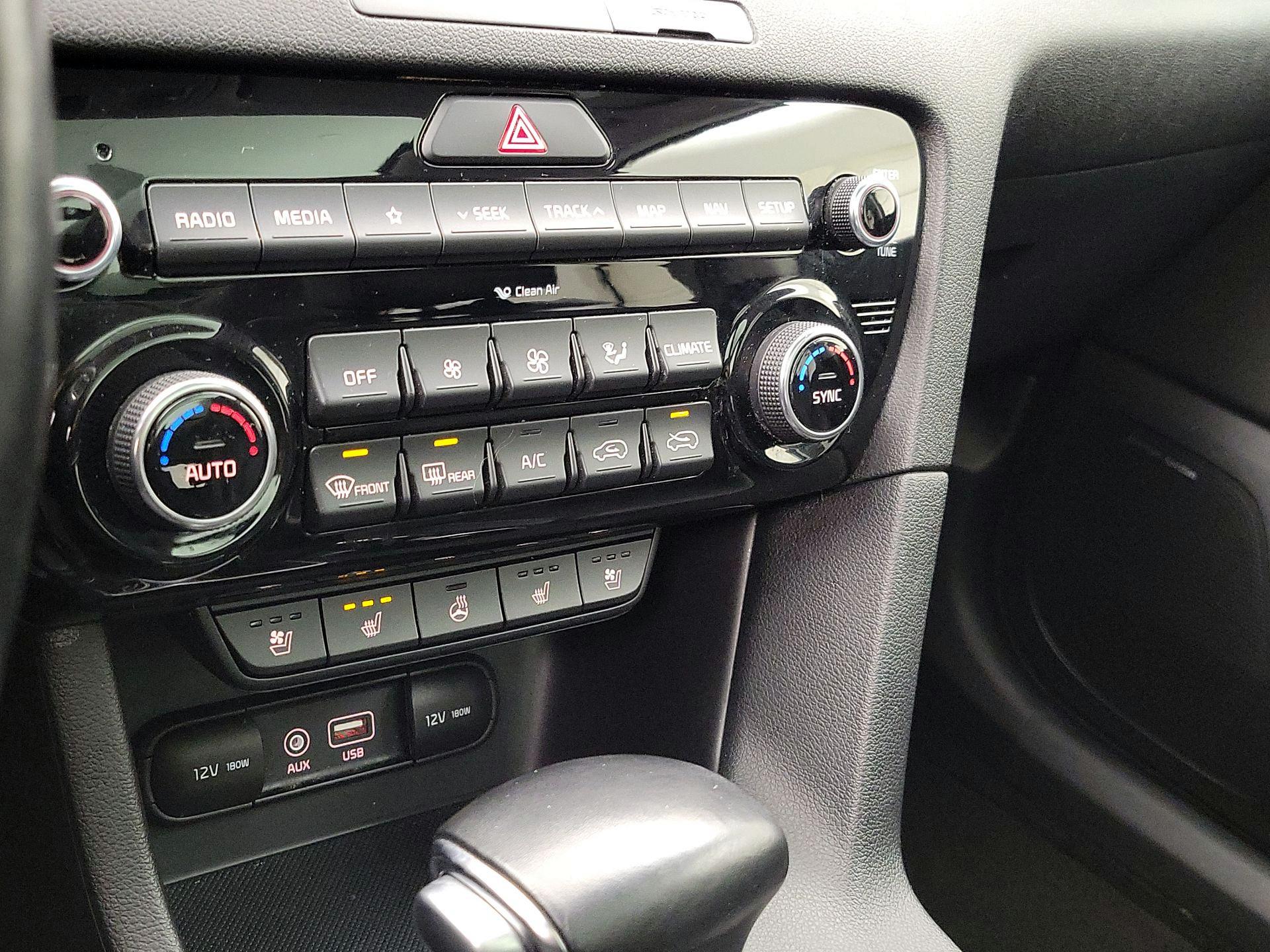 Thumbnail: 2019 Kia Sportage - 17