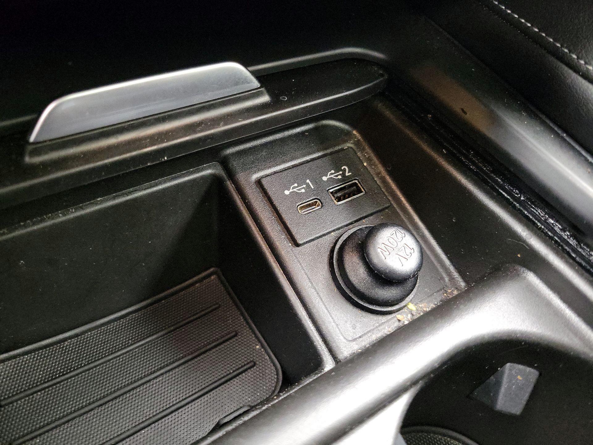 Thumbnail: 2022 INFINITI QX50 - 18