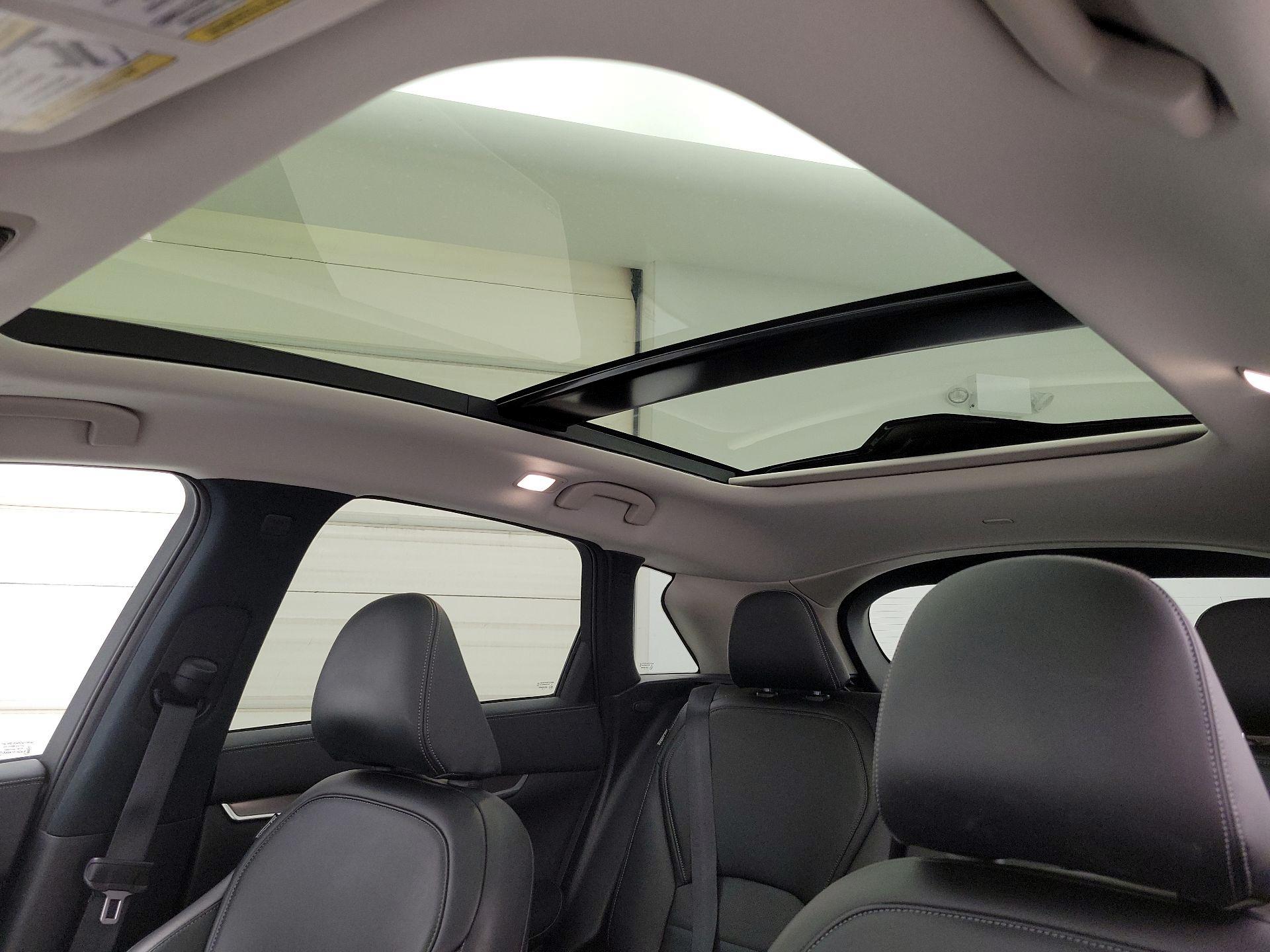 Thumbnail: 2022 INFINITI QX50 - 19