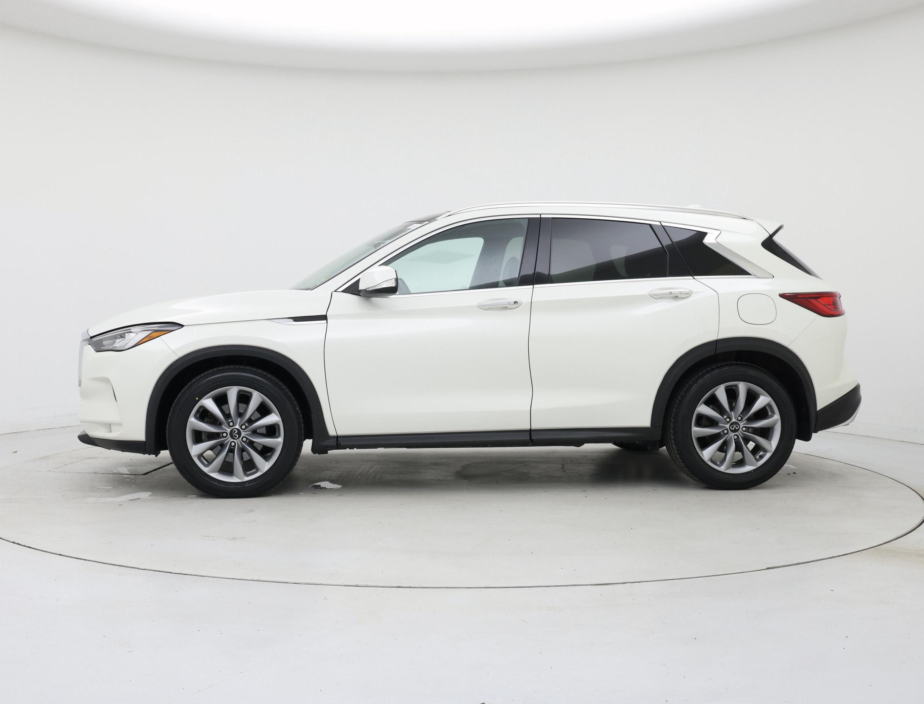 Thumbnail: 2022 INFINITI QX50 - 3