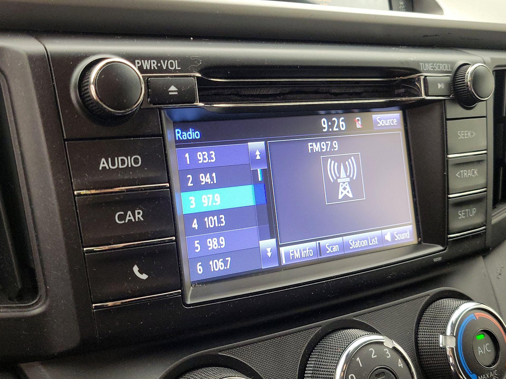 Thumbnail: 2017 Toyota RAV4 - 15