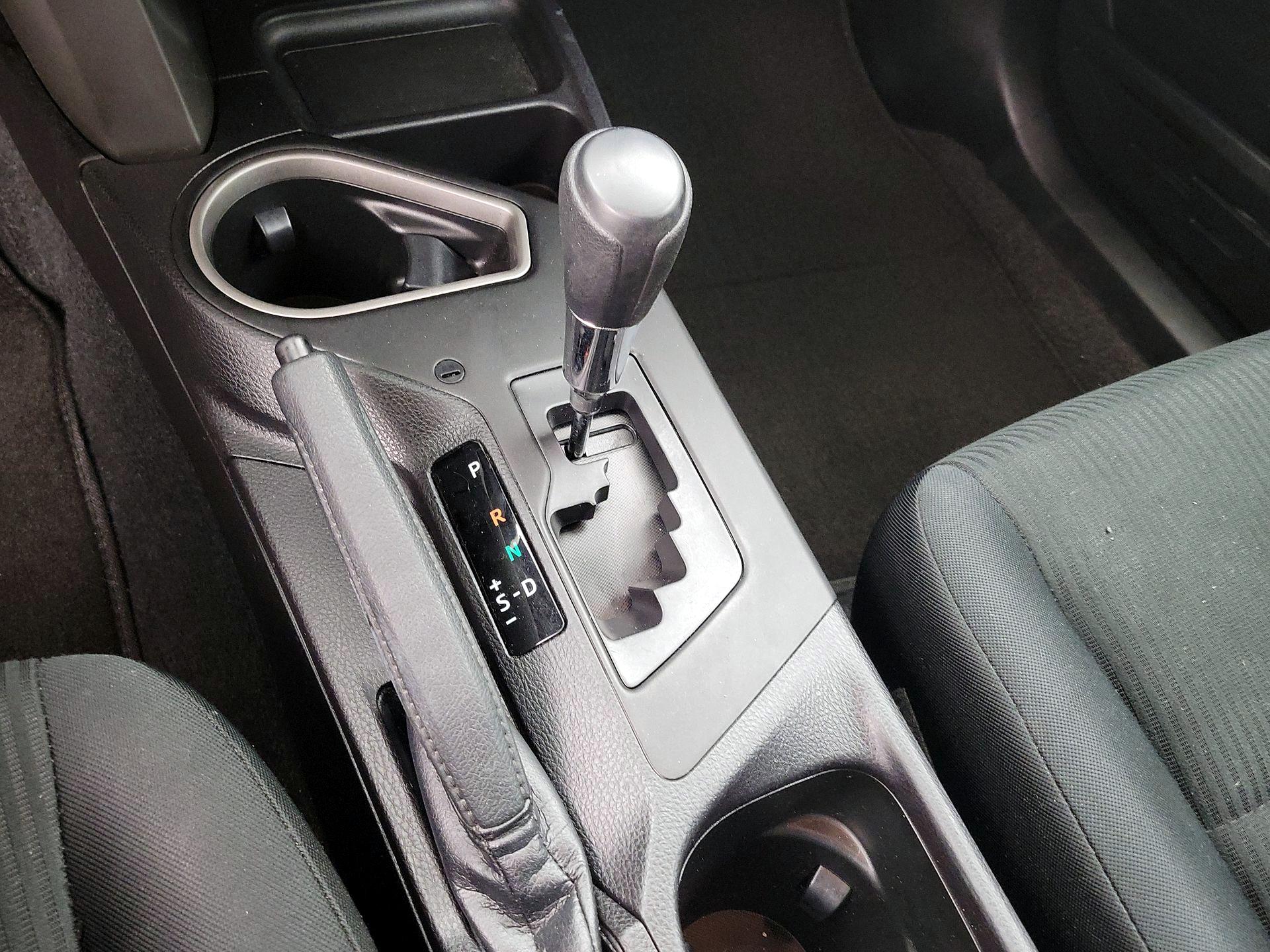 Thumbnail: 2017 Toyota RAV4 - 17