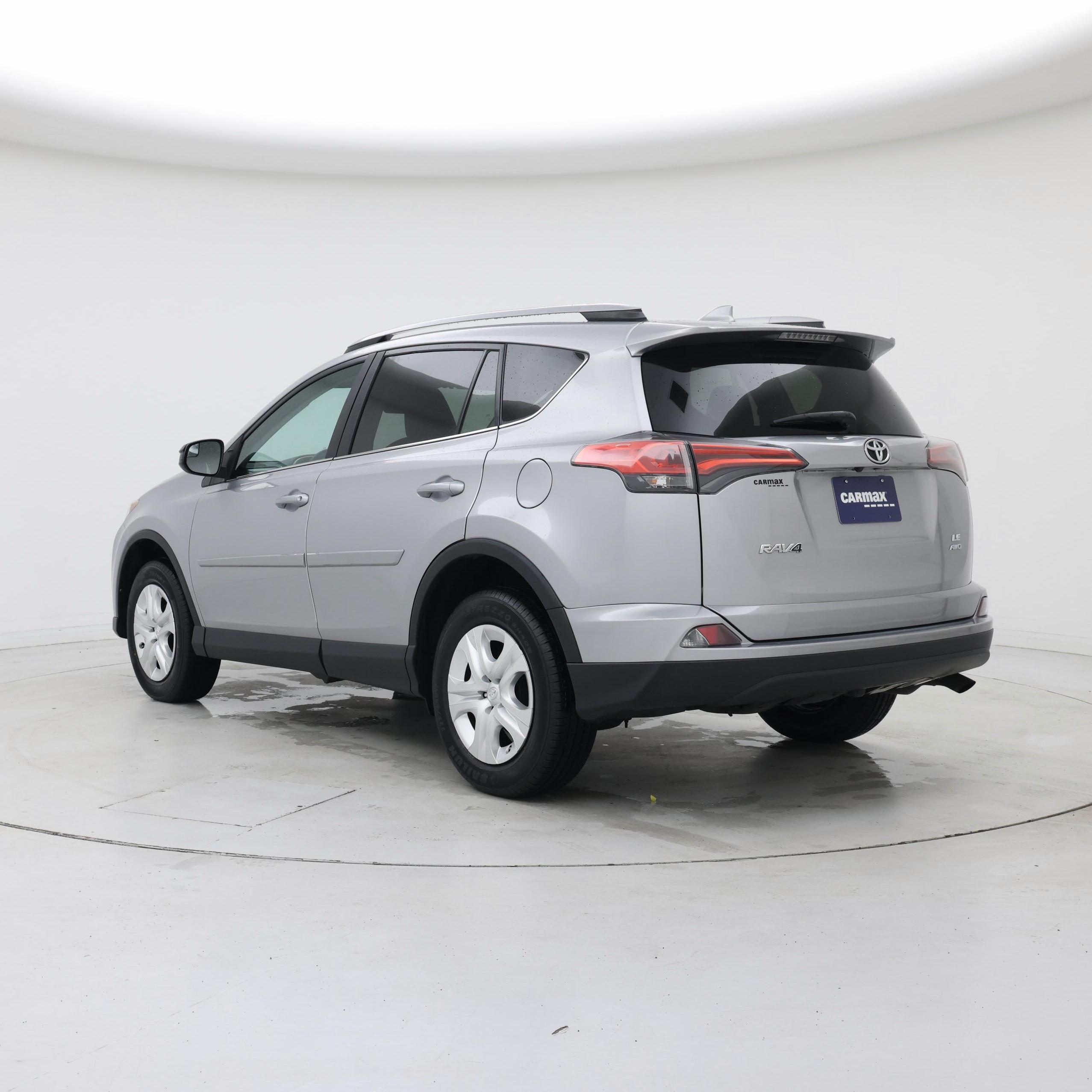 Thumbnail: 2017 Toyota RAV4 - 2