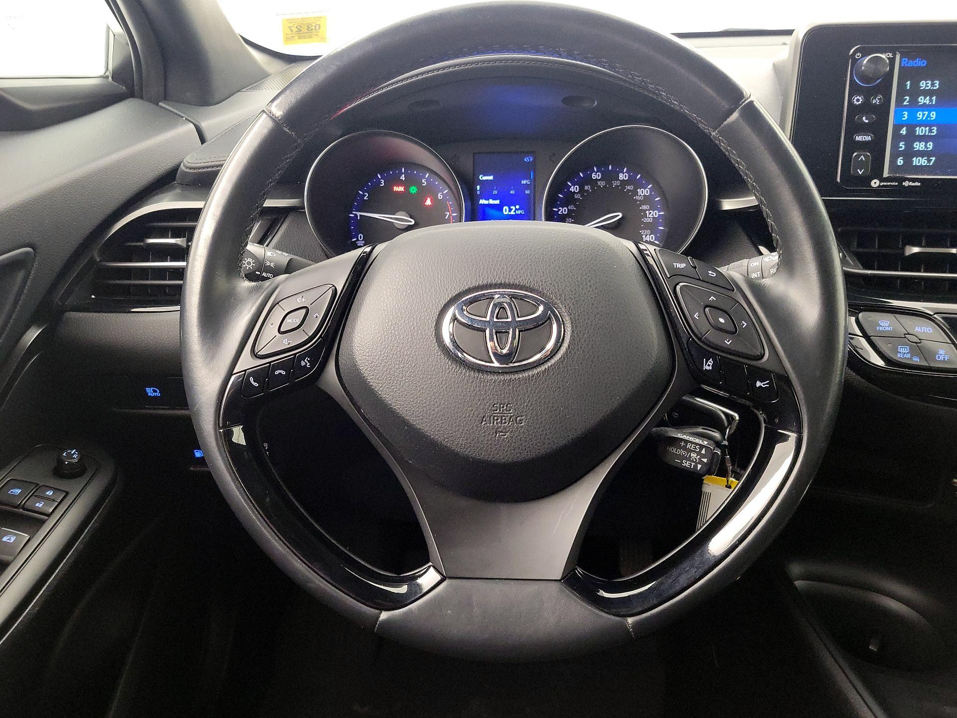 Thumbnail: 2018 Toyota C-HR - 10