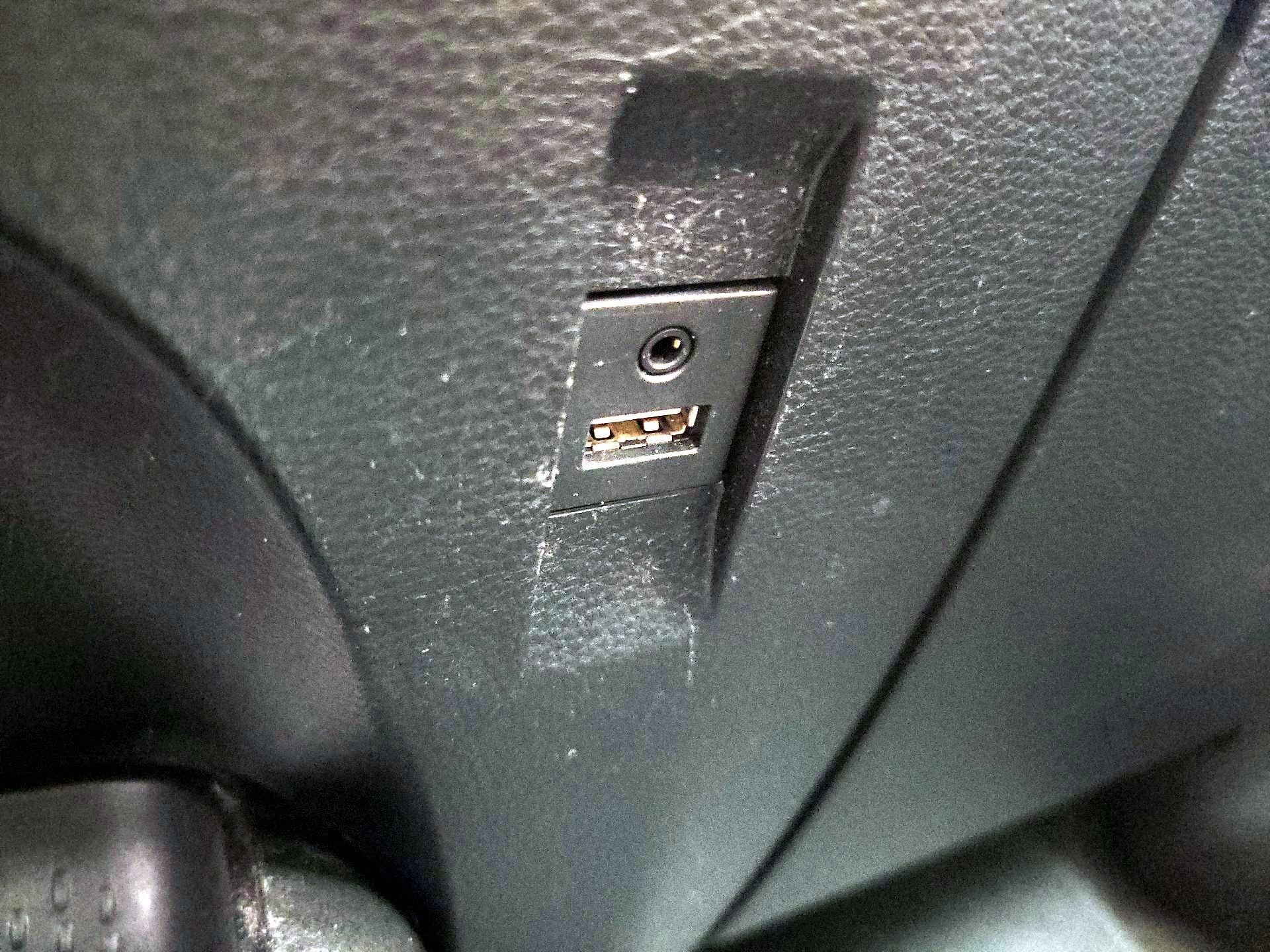 Thumbnail: 2020 Toyota Corolla - 18