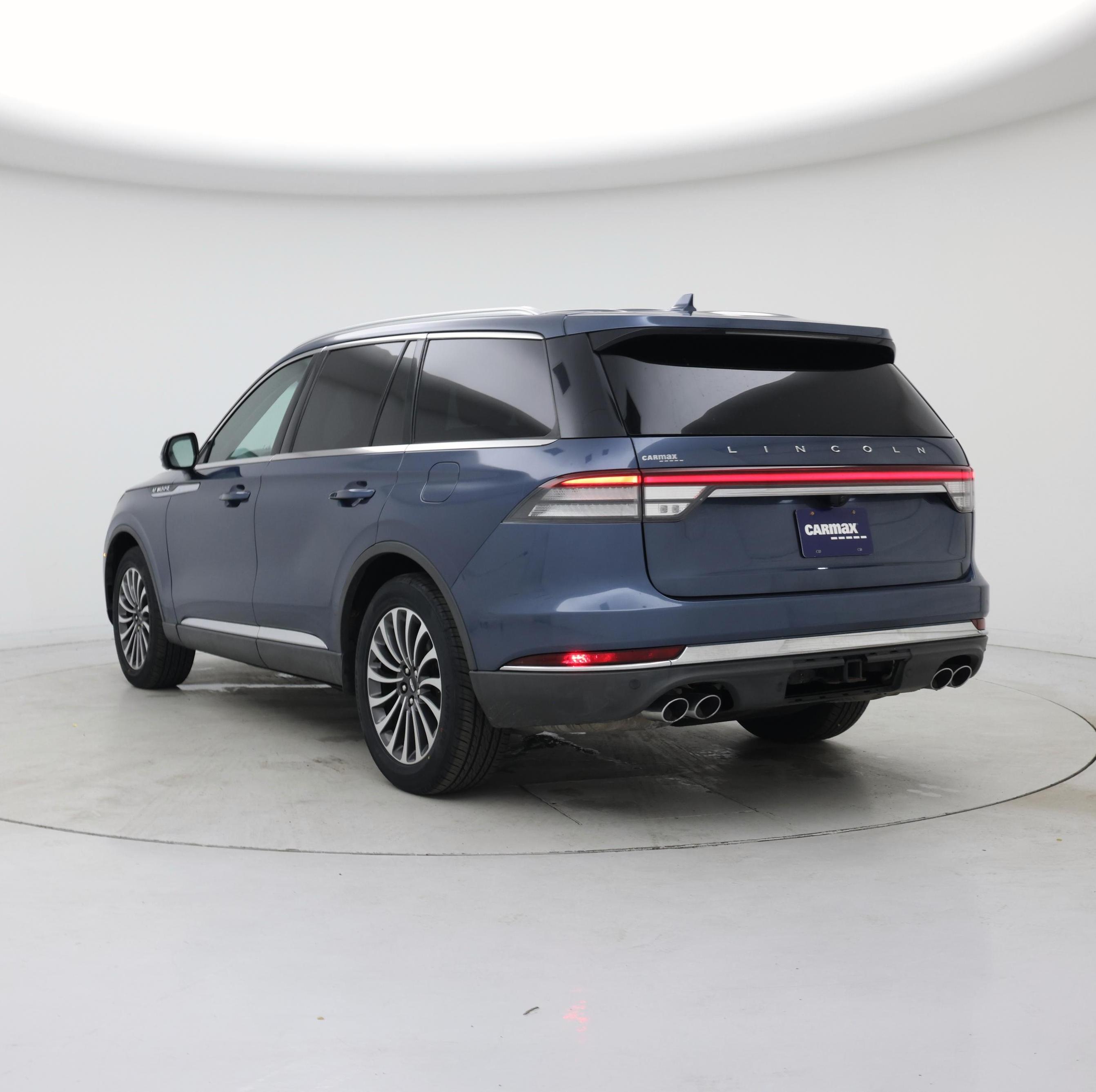 Thumbnail: 2020 Lincoln Aviator - 2