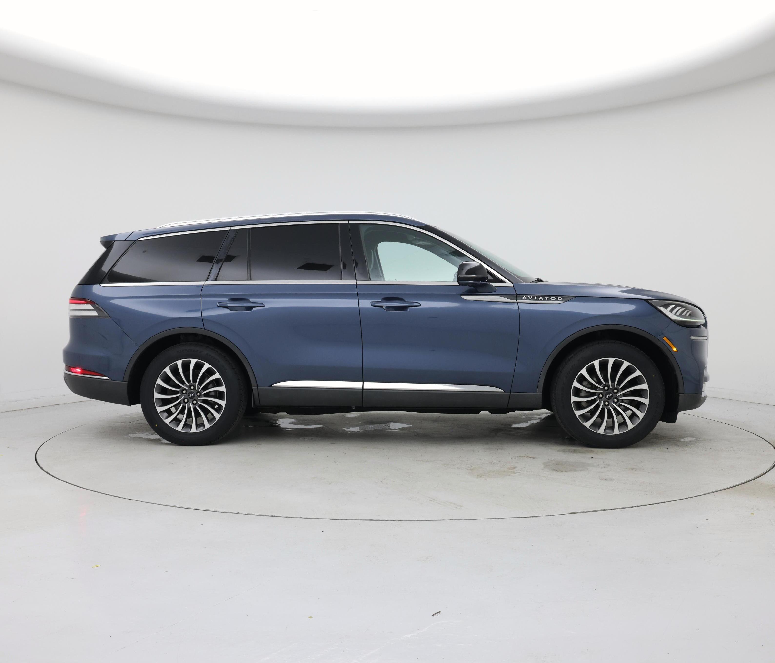 Thumbnail: 2020 Lincoln Aviator - 7