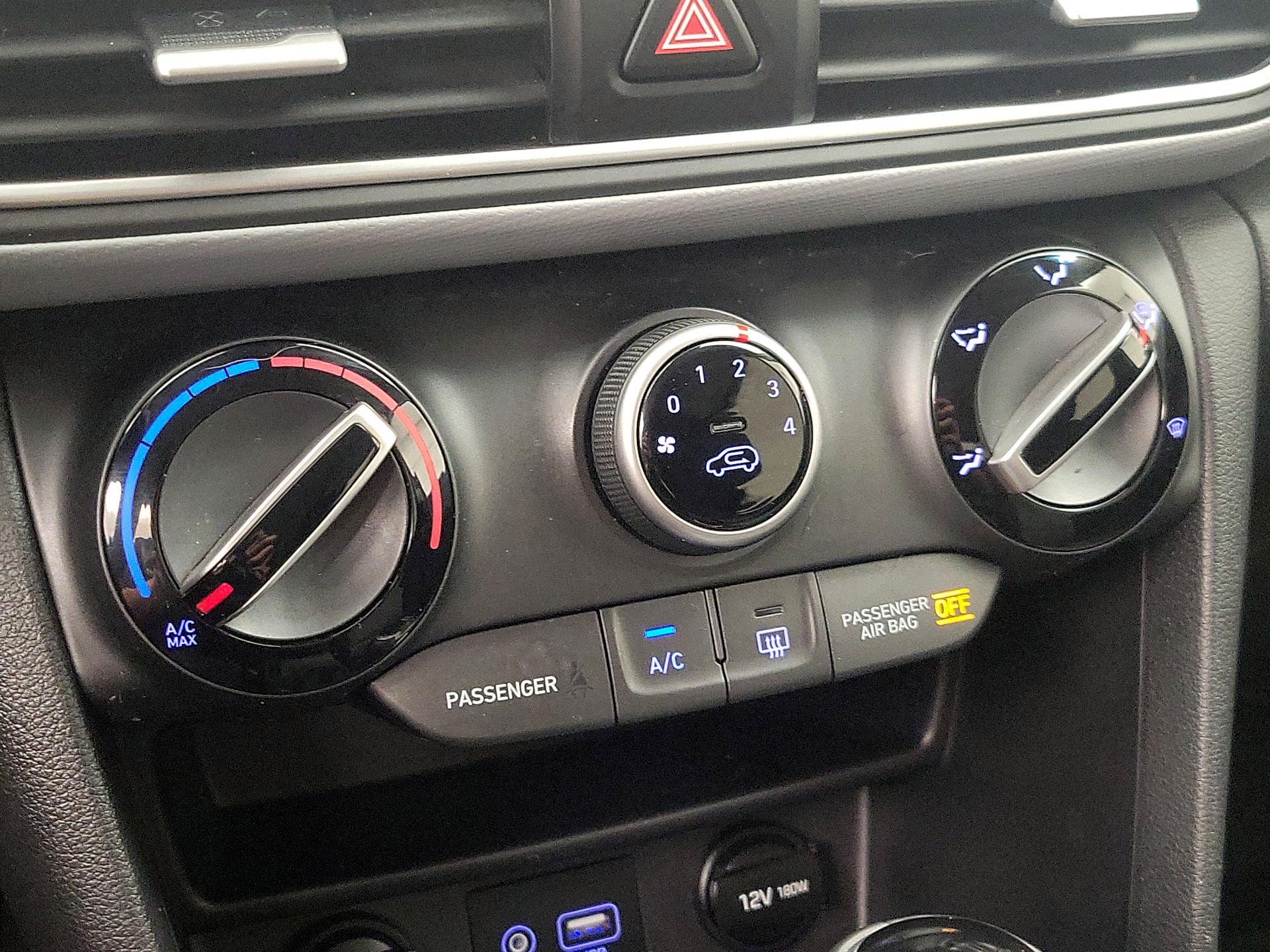 Thumbnail: 2020 Hyundai Kona - 16