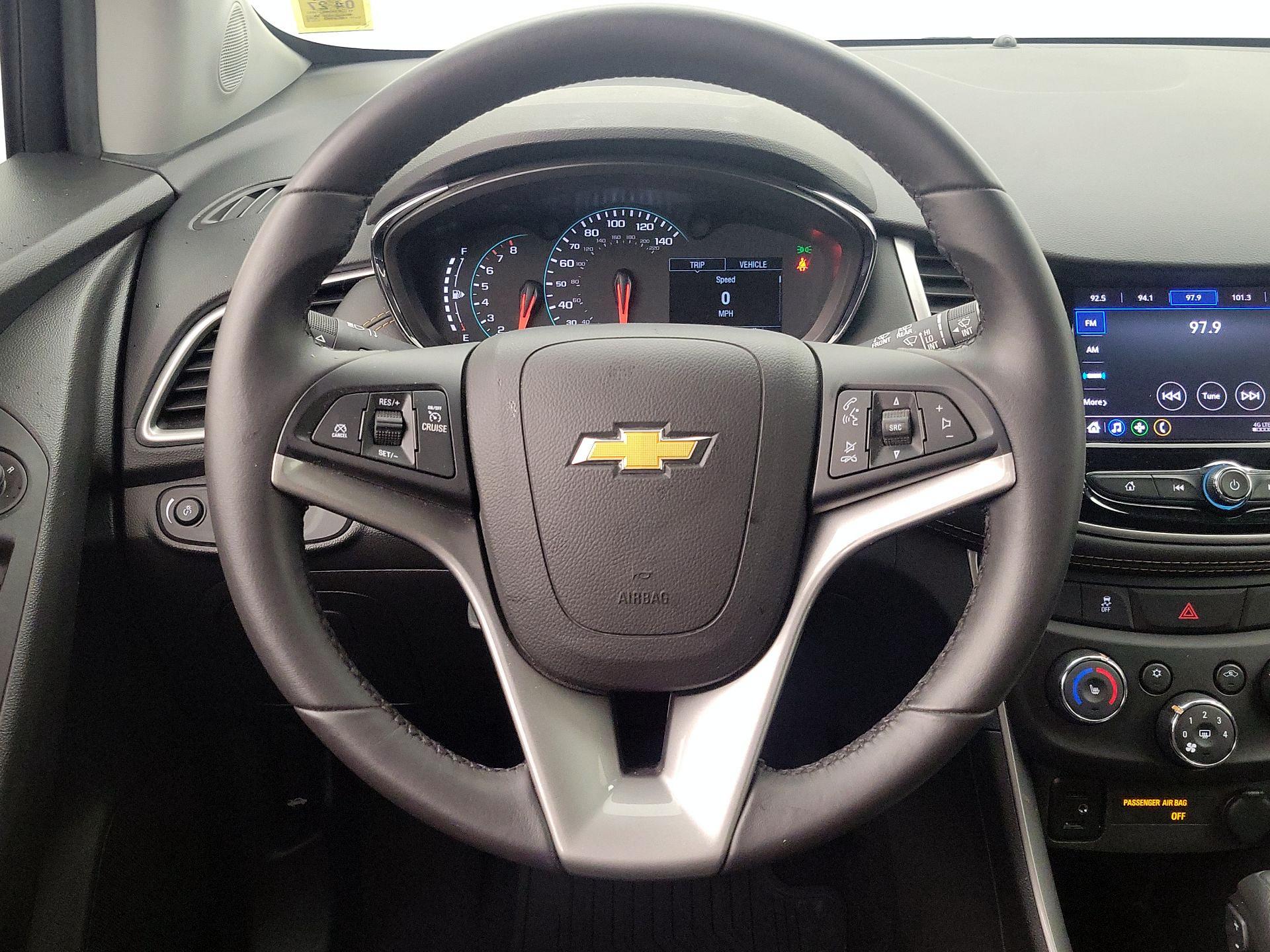 Thumbnail: 2021 Chevrolet Trax - 10