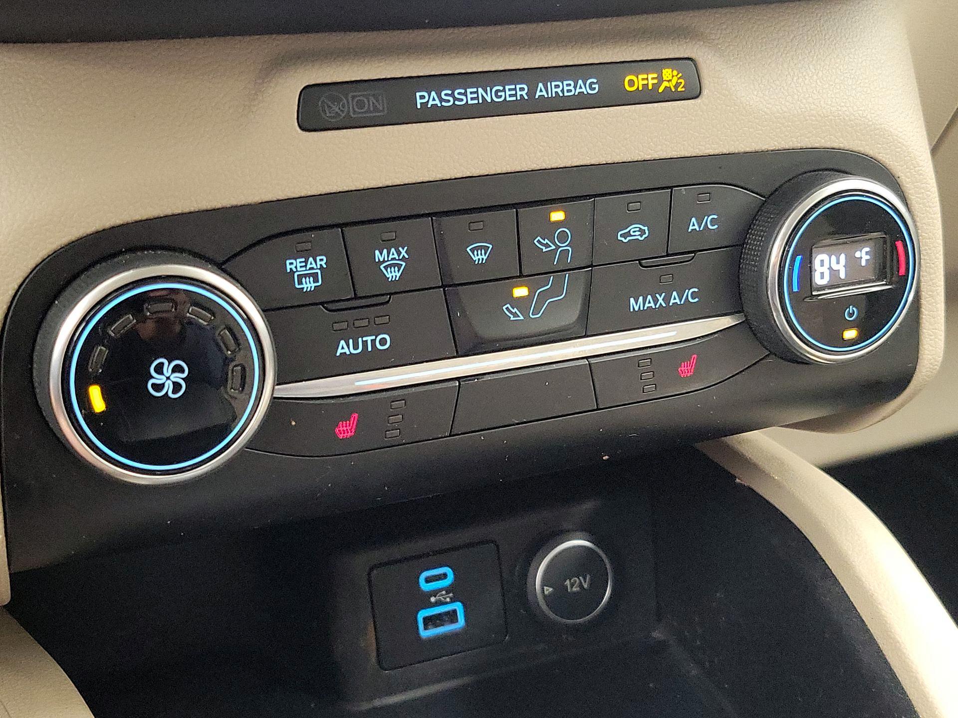 Thumbnail: 2020 Ford Escape - 16