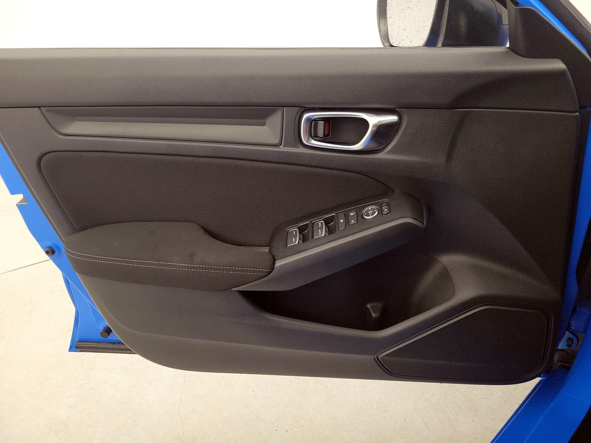 Thumbnail: 2024 Honda Civic - 12