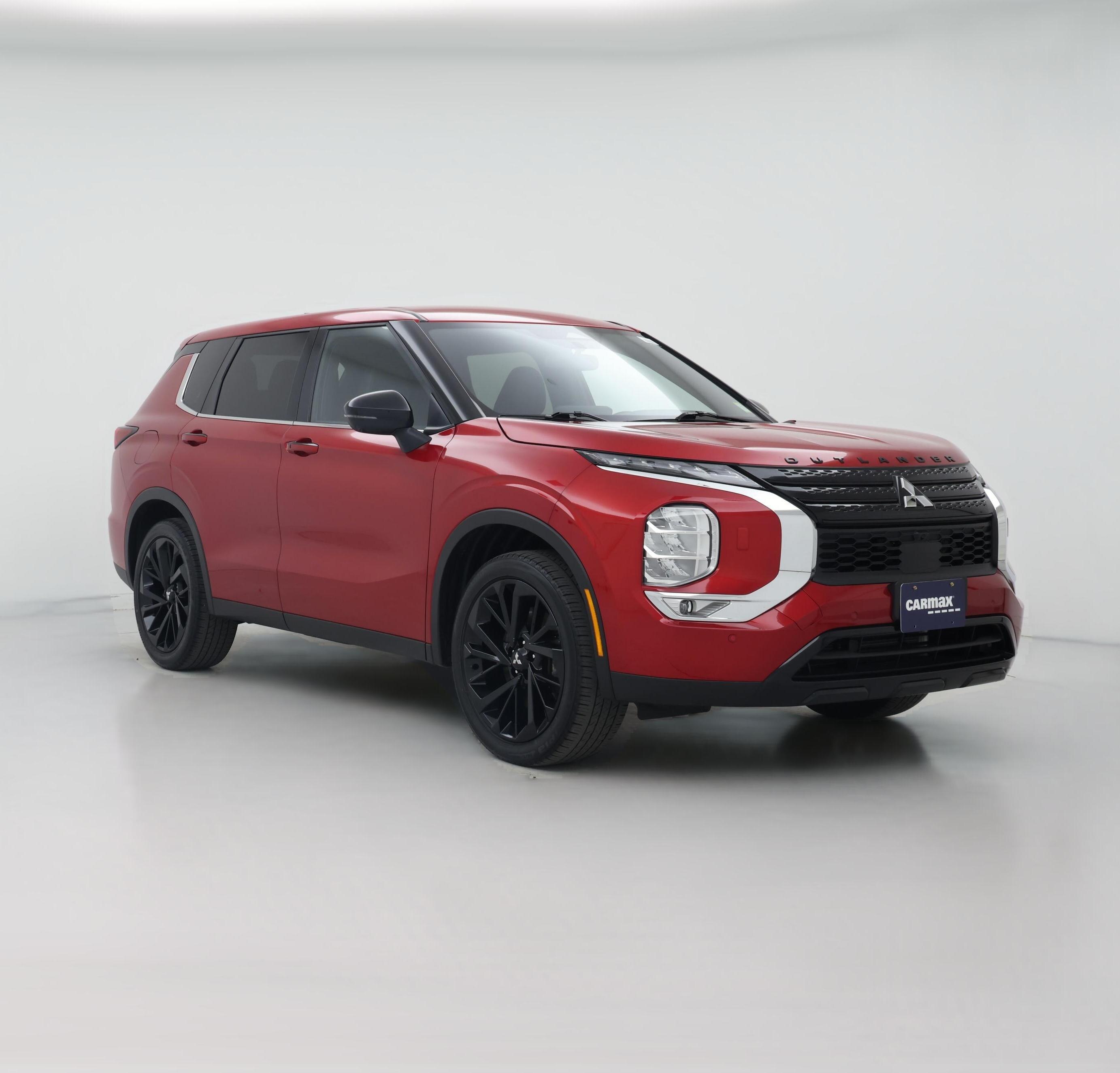 Thumbnail: 2024 Mitsubishi Outlander - 1