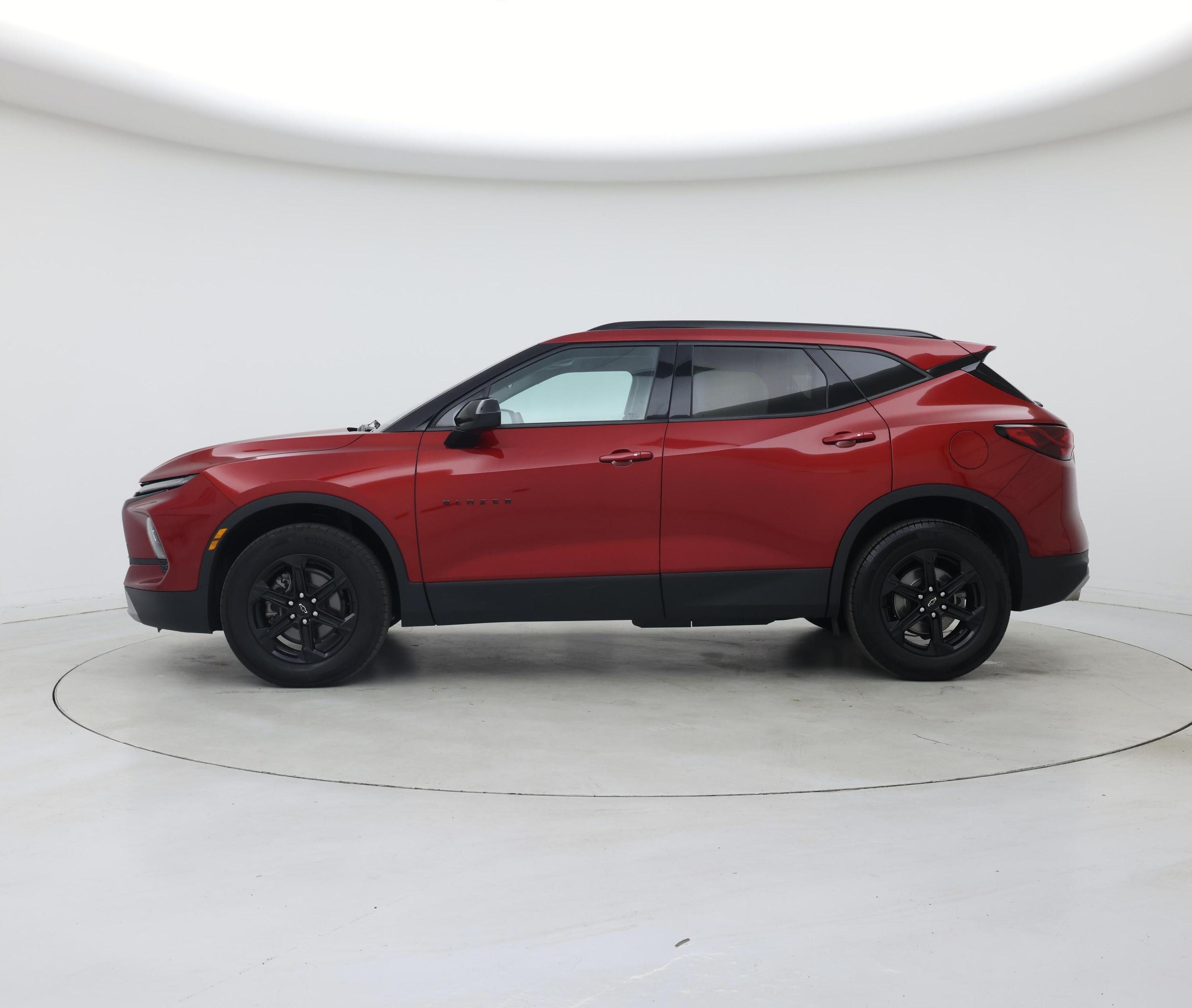 Thumbnail: 2023 Chevrolet Blazer - 3