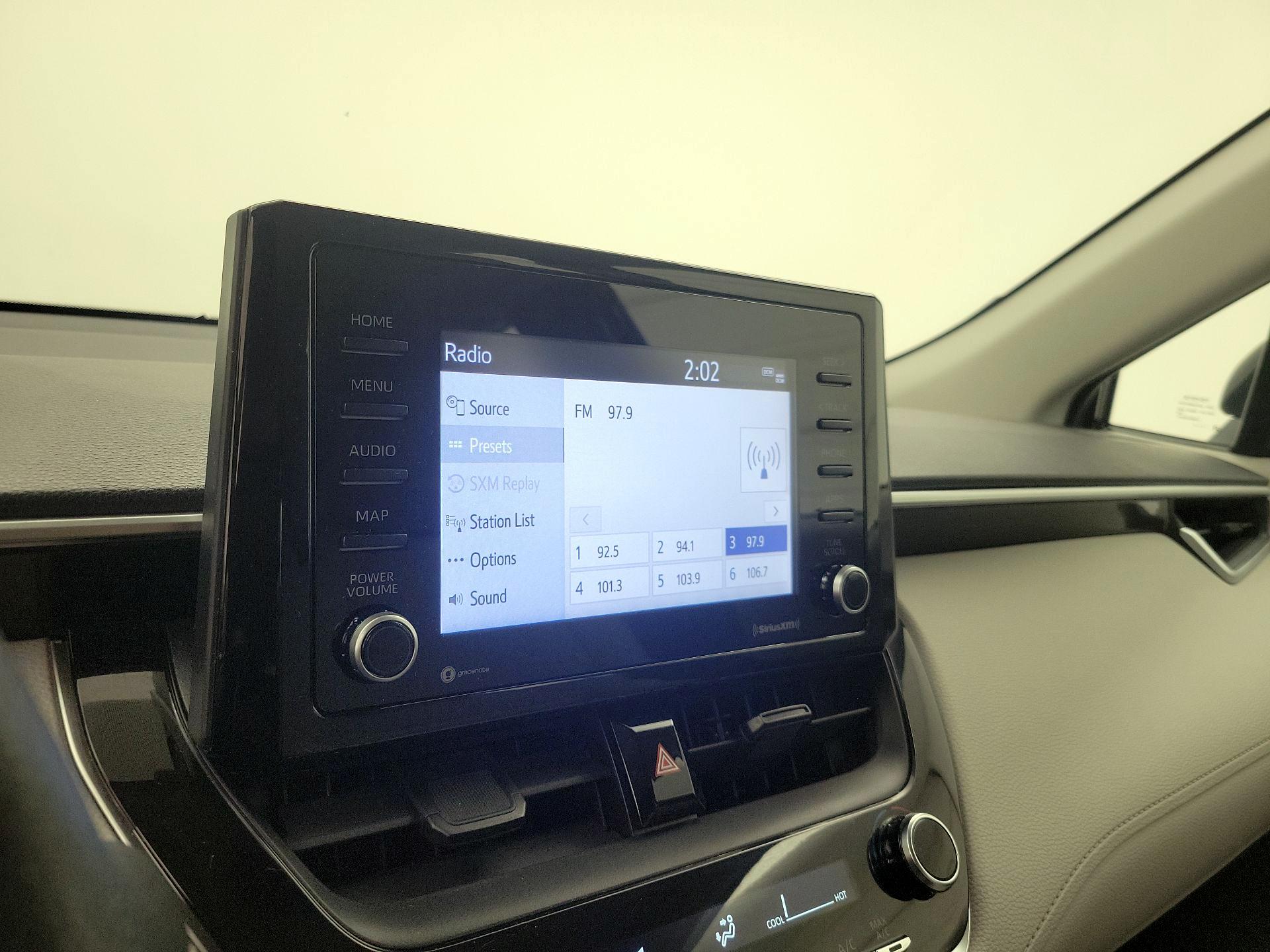 Thumbnail: 2022 Toyota Corolla Cross - 15