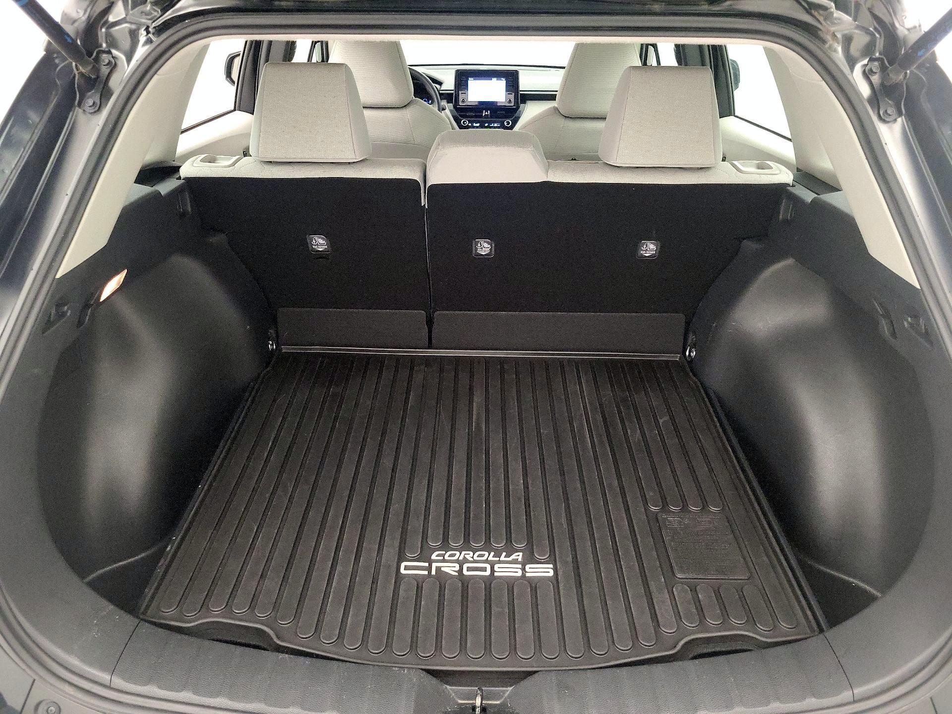 Thumbnail: 2022 Toyota Corolla Cross - 20