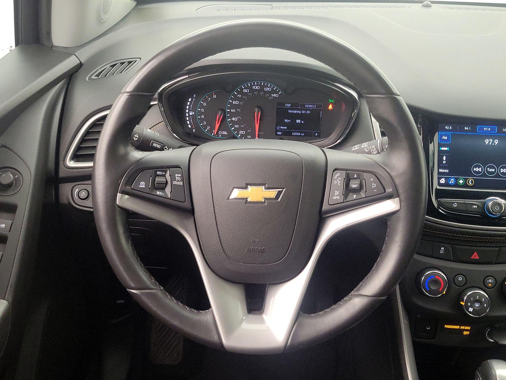 Thumbnail: 2018 Chevrolet Trax - 10