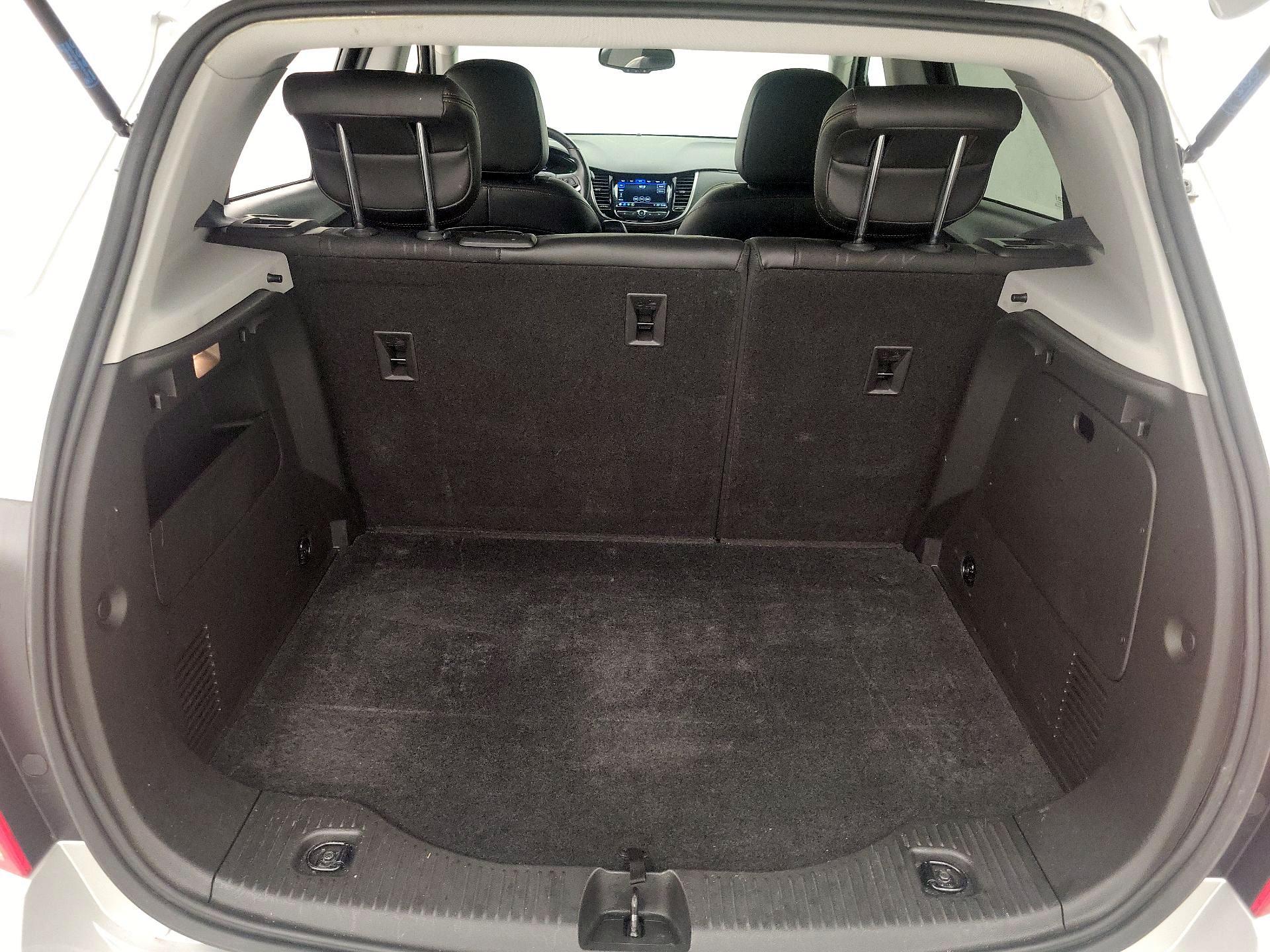 Thumbnail: 2018 Chevrolet Trax - 20