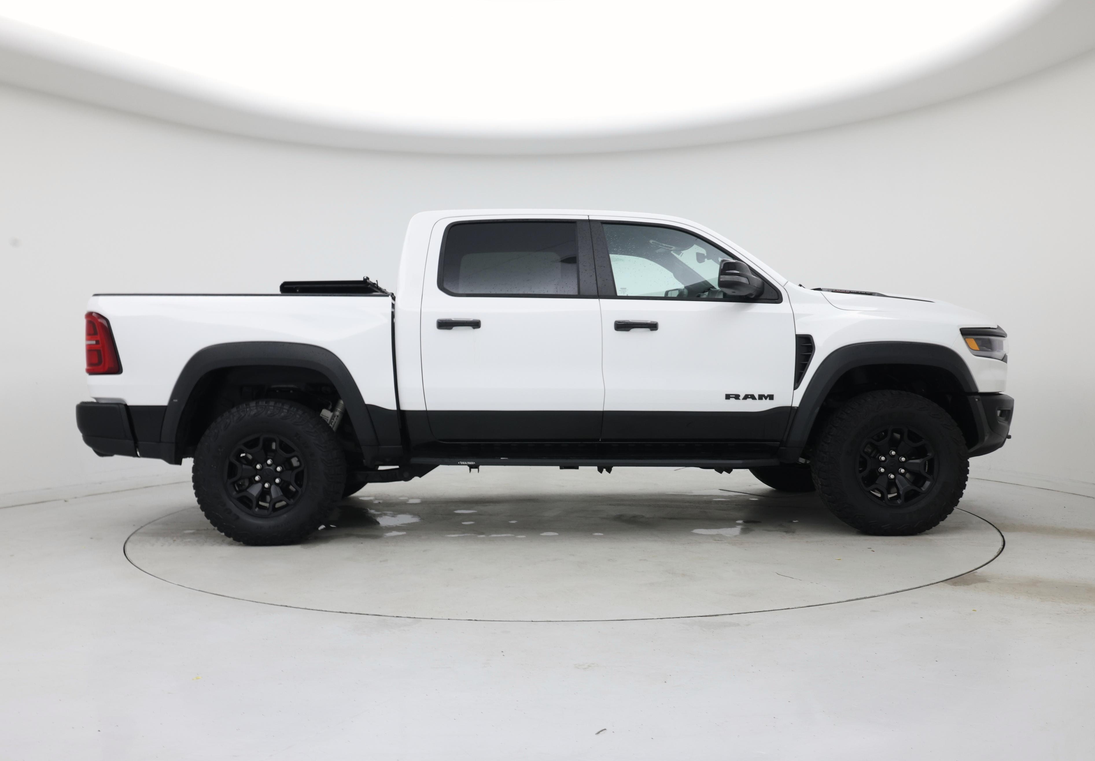 Thumbnail: 2026 RAM 1500 - 7