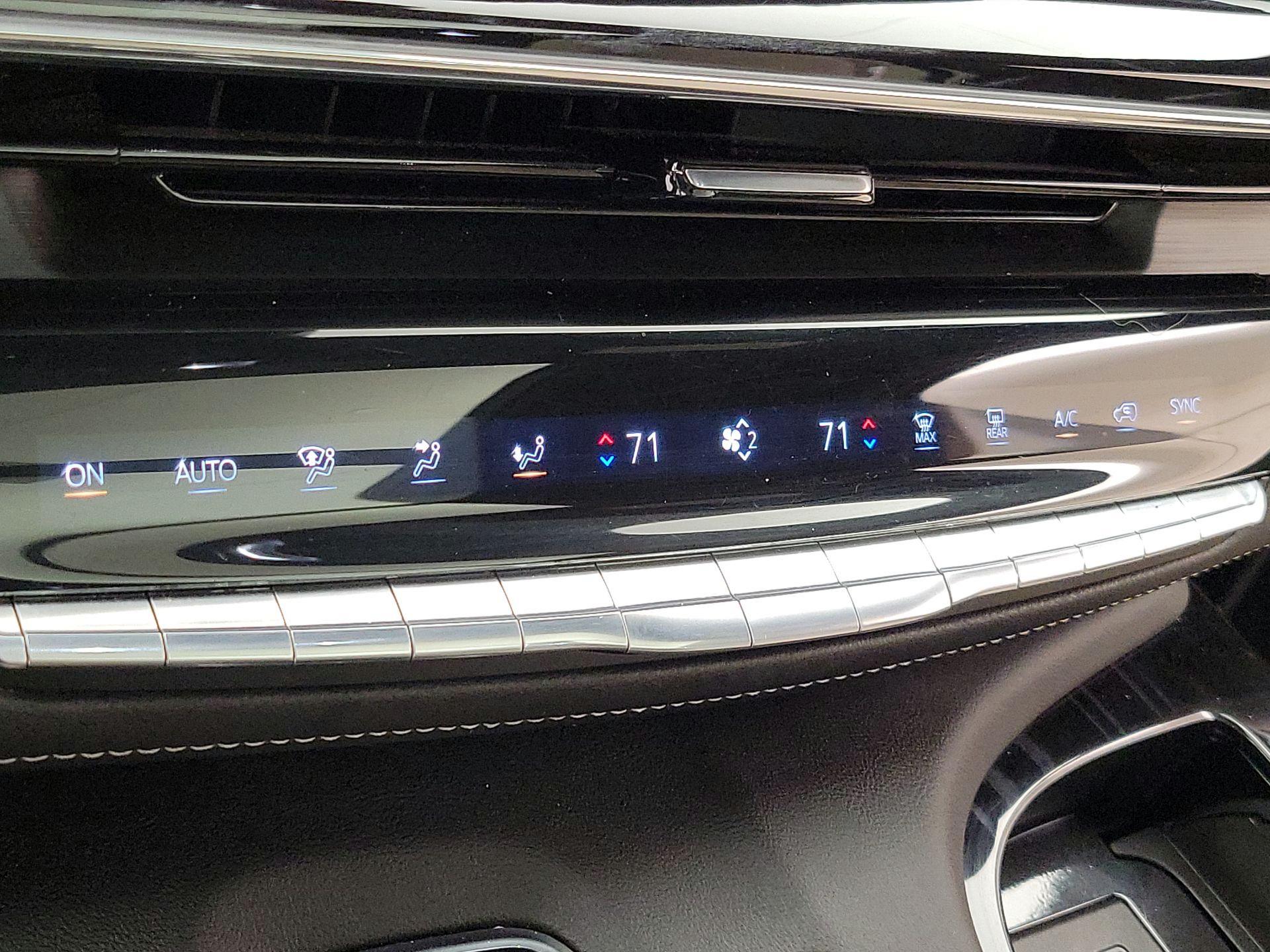 Thumbnail: 2023 Cadillac Escalade - 17