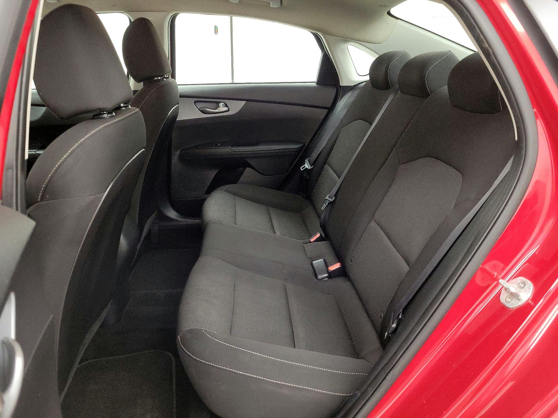 Thumbnail: 2021 Kia Forte - 19