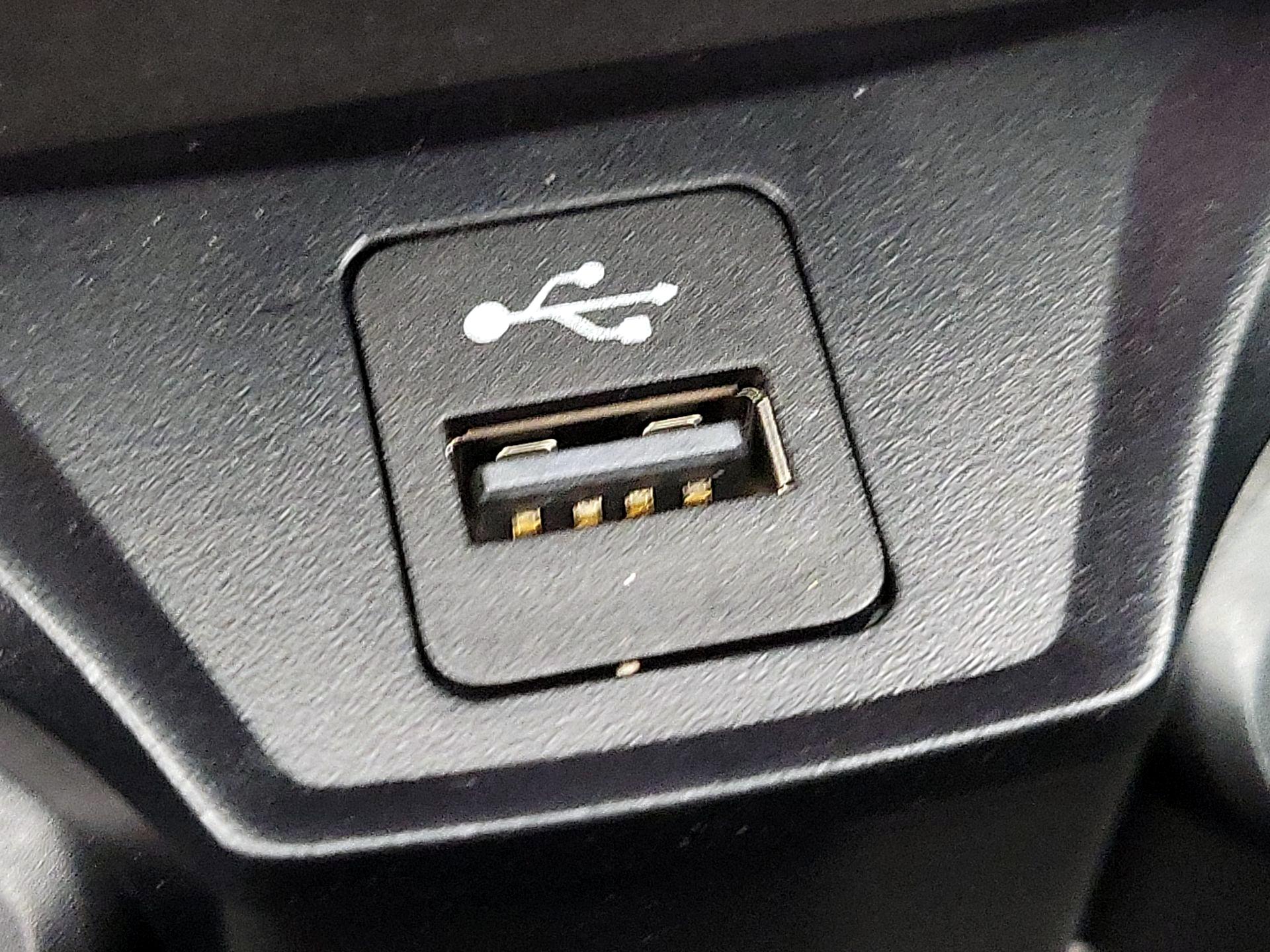 Thumbnail: 2023 BMW 3 Series - 19