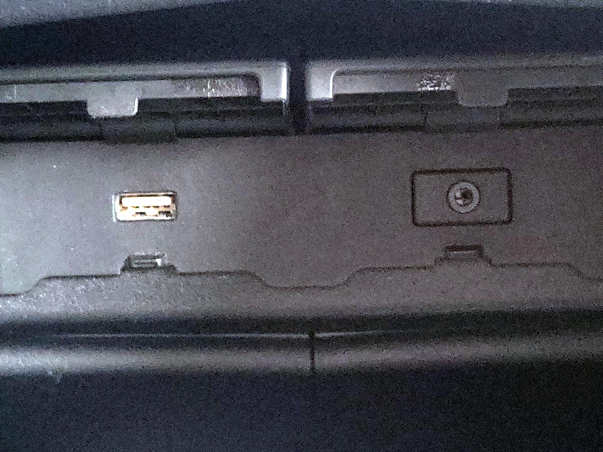 Thumbnail: 2018 Honda Odyssey - 18