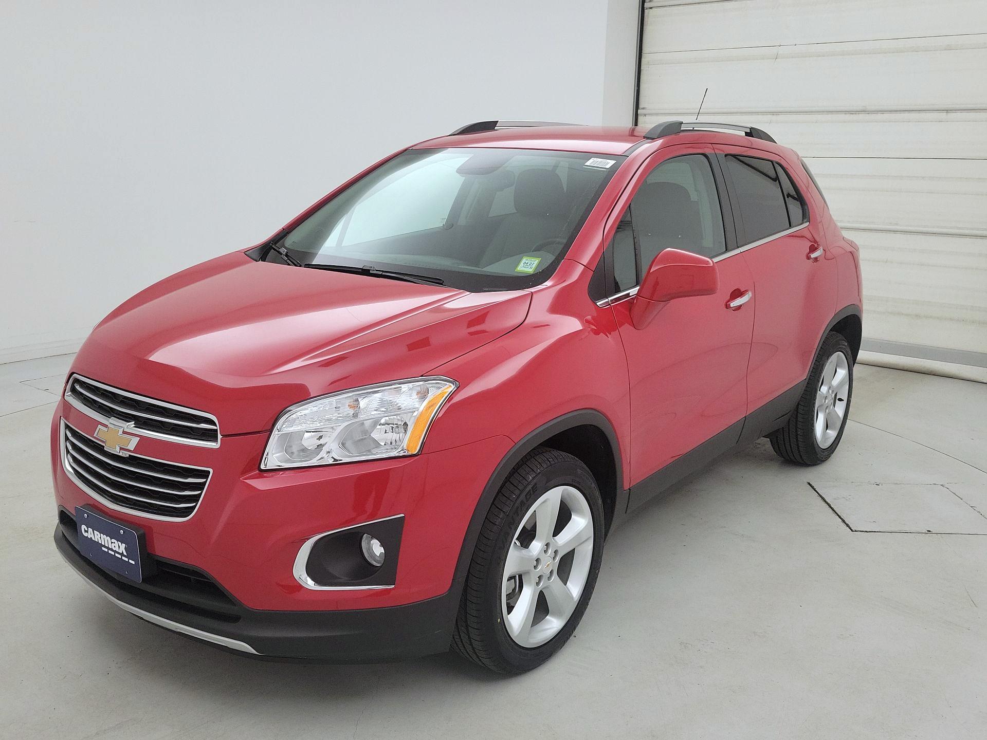 Thumbnail: 2015 Chevrolet Trax - 3