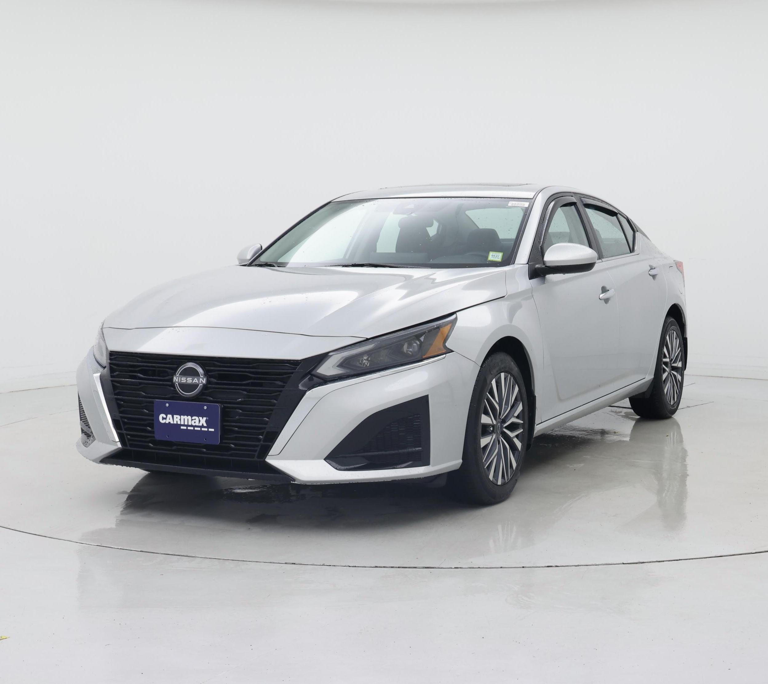 Thumbnail: 2023 Nissan Altima - 4