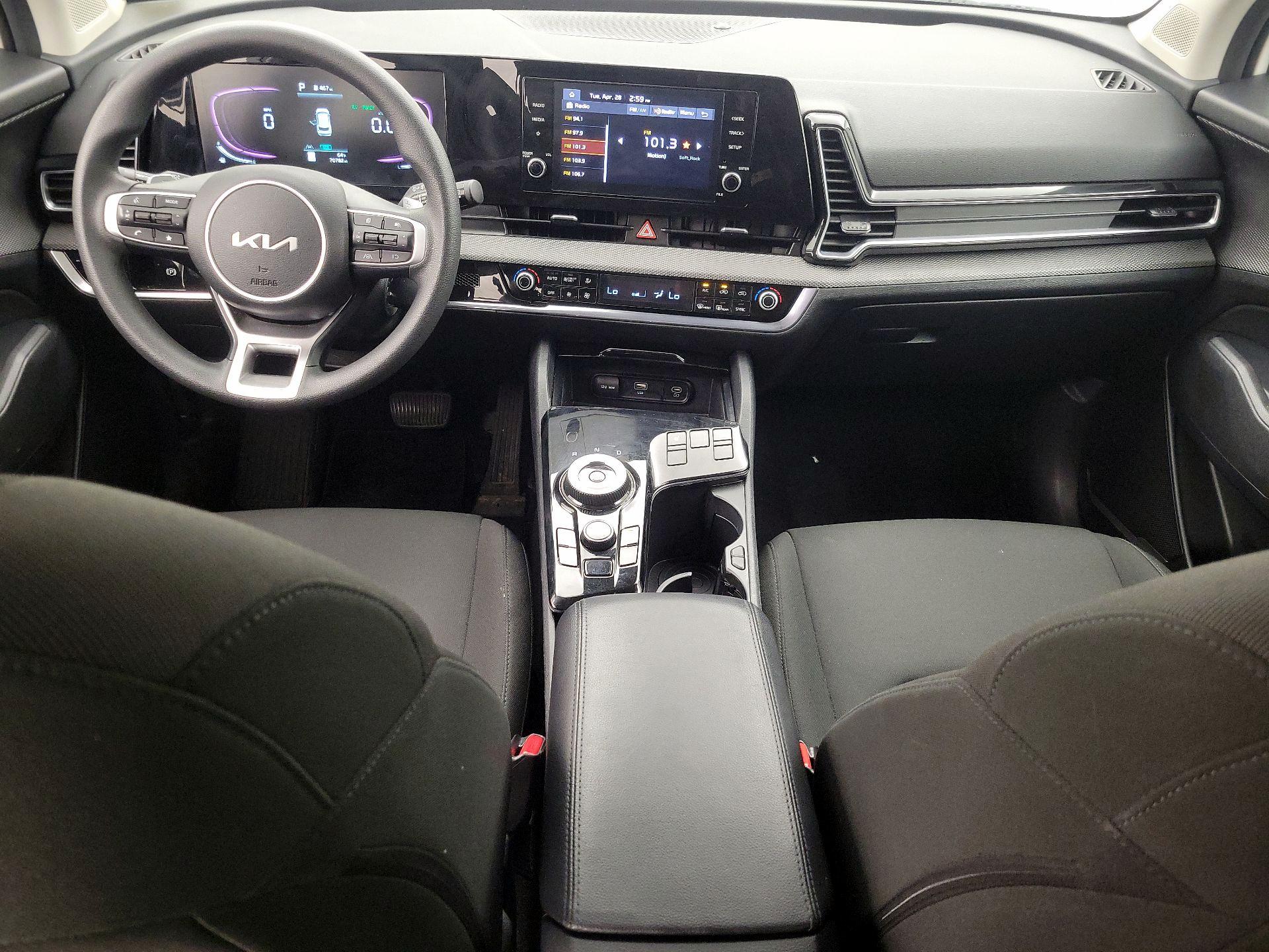 Thumbnail: 2023 Kia Sportage - 9