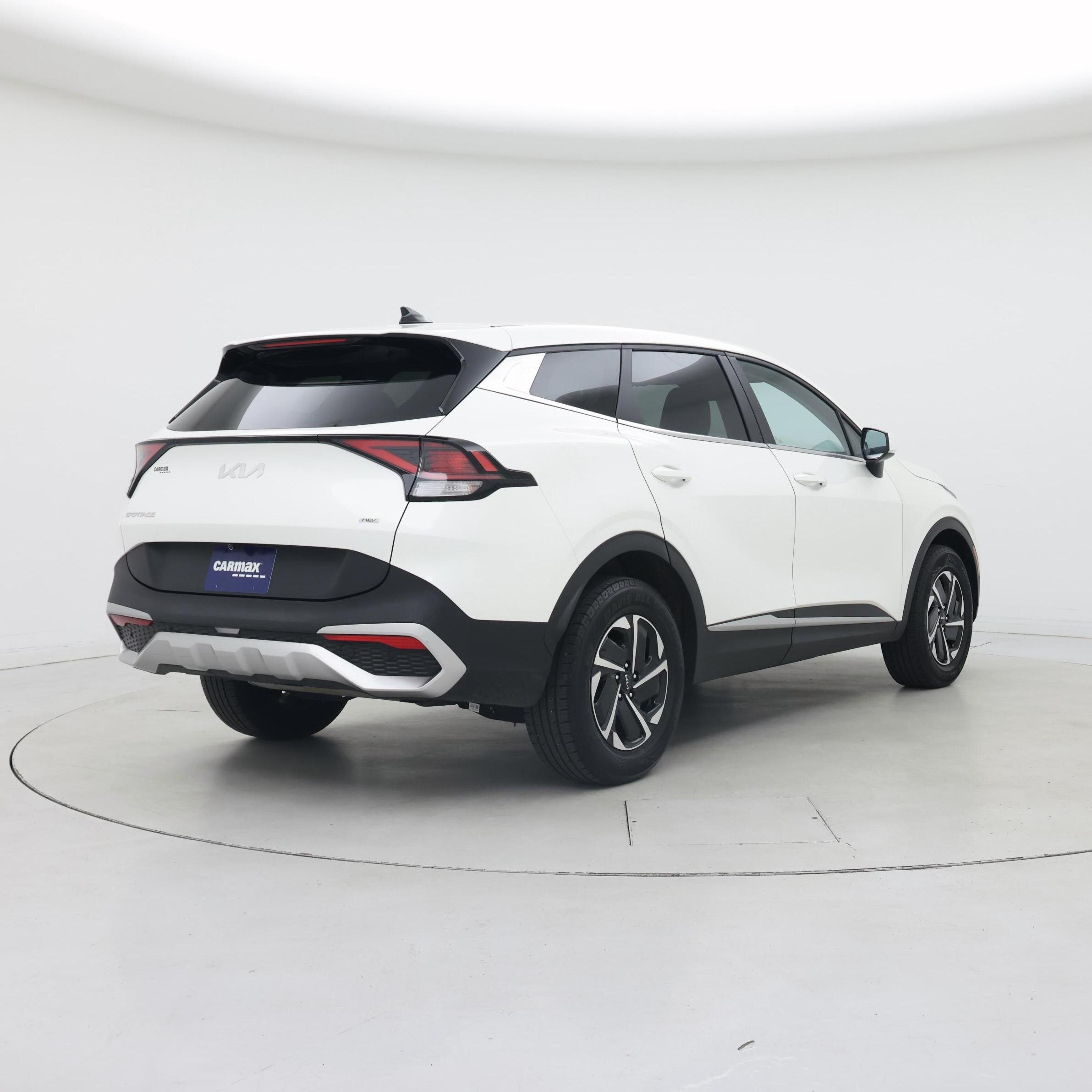 Thumbnail: 2023 Kia Sportage - 8