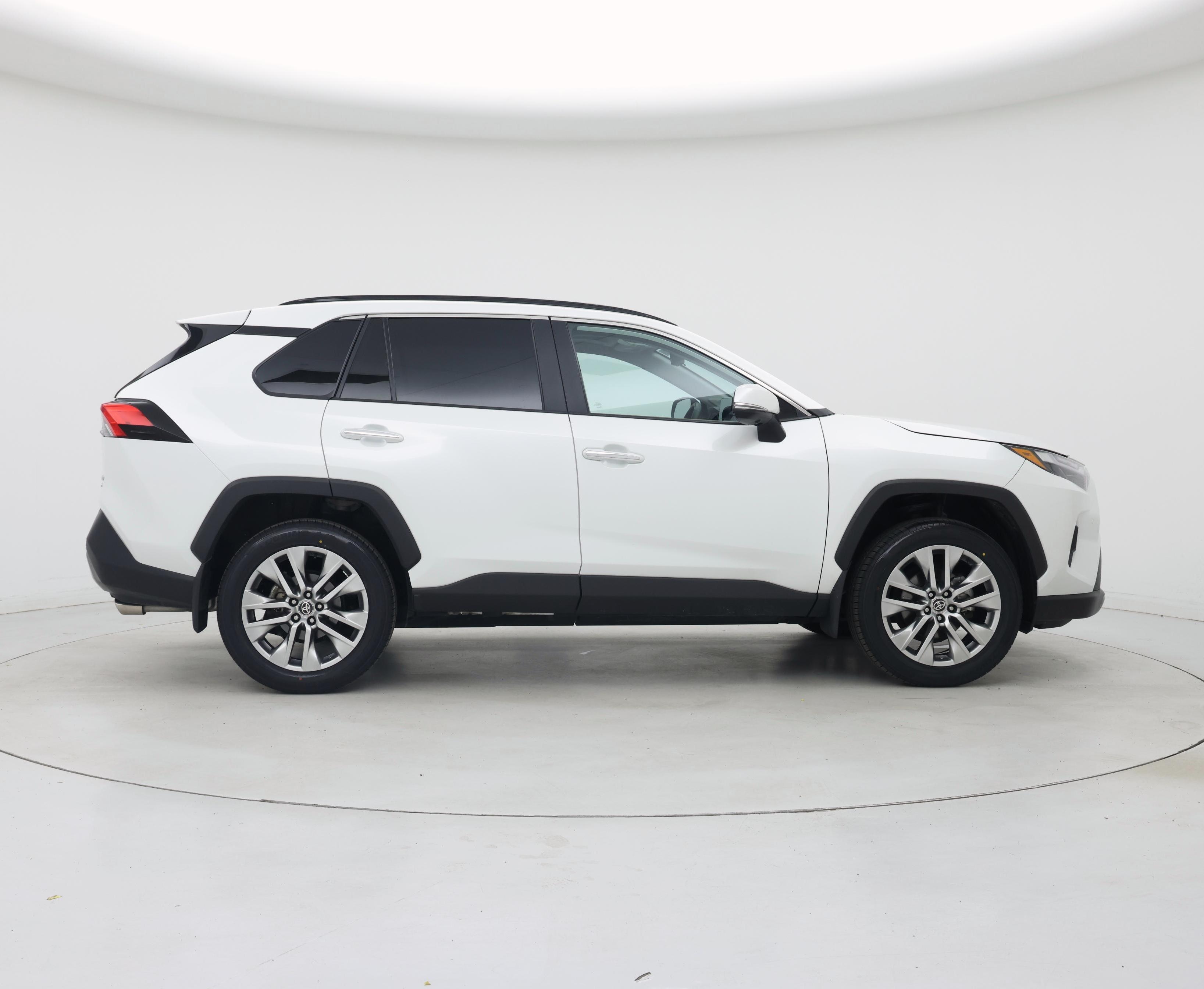 Thumbnail: 2023 Toyota RAV4 - 7