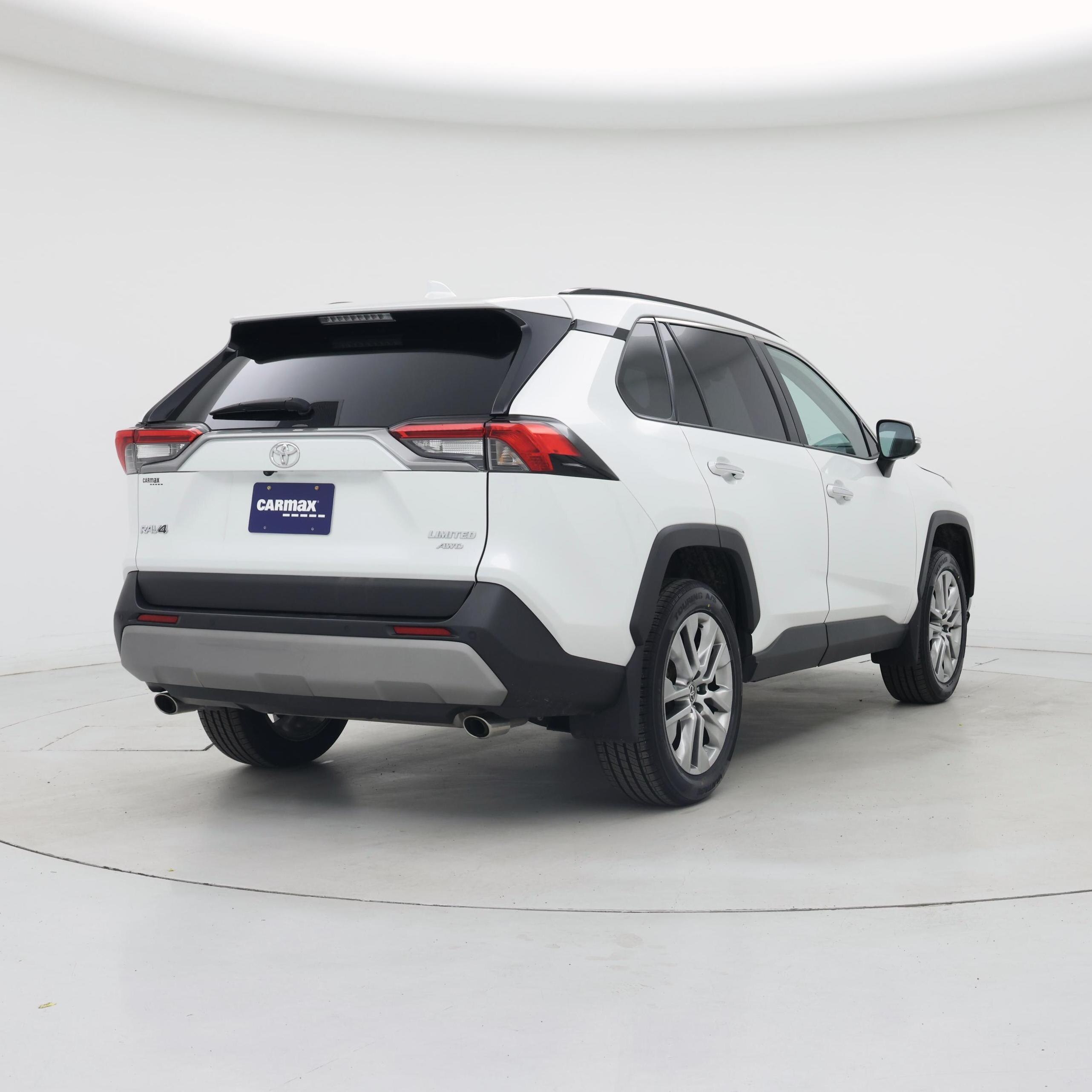 Thumbnail: 2023 Toyota RAV4 - 8