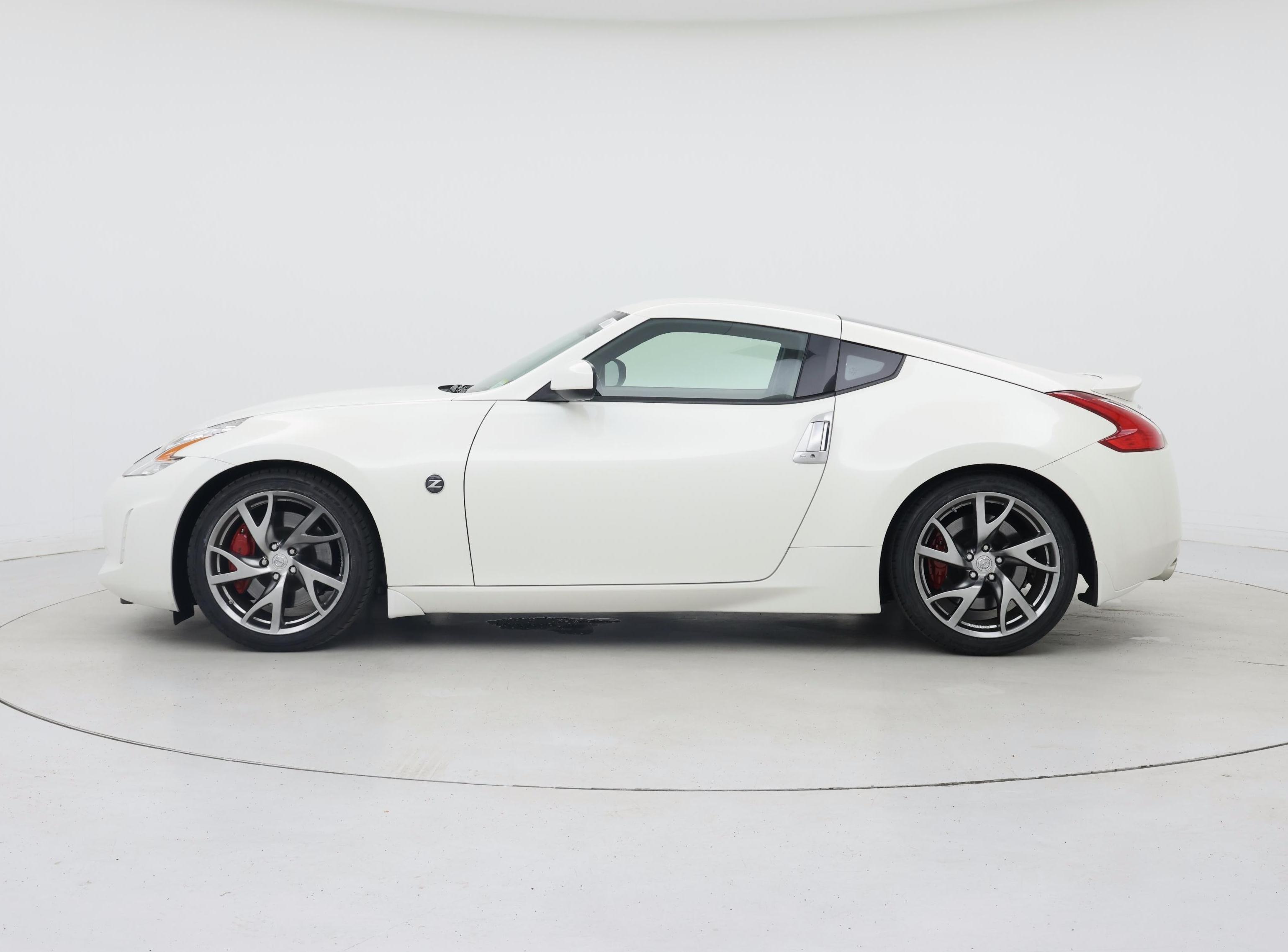 Thumbnail: 2017 Nissan Z - 3